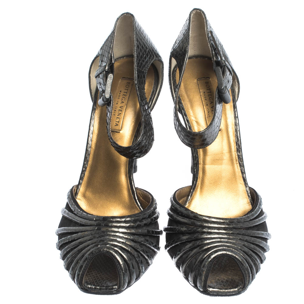 Bottega Veneta Grey Python Embossed Leather And Satin Ankle Strap Peep Toe Ankle Cuff Sandals Size 37.5