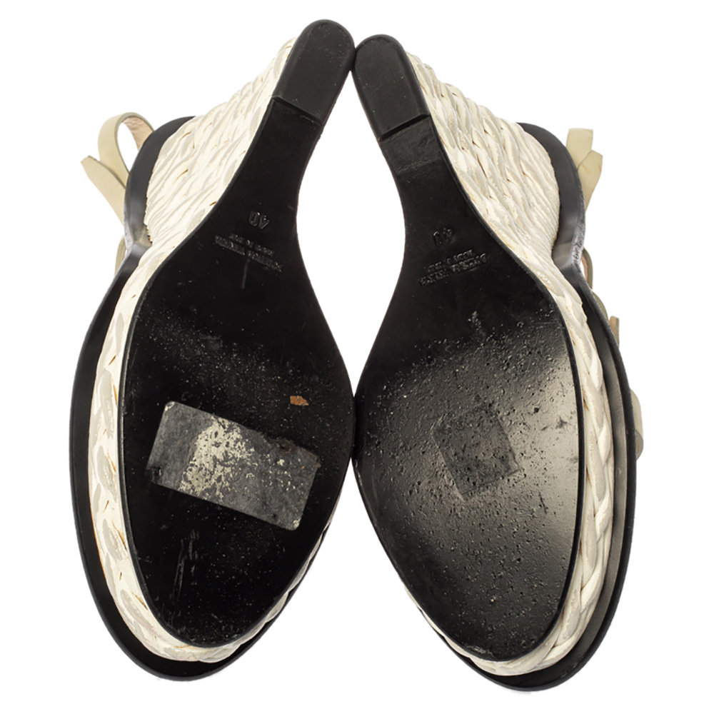 Bottega Veneta Cream Leather Wedge Platform Ankle Strap Sandals Size 40