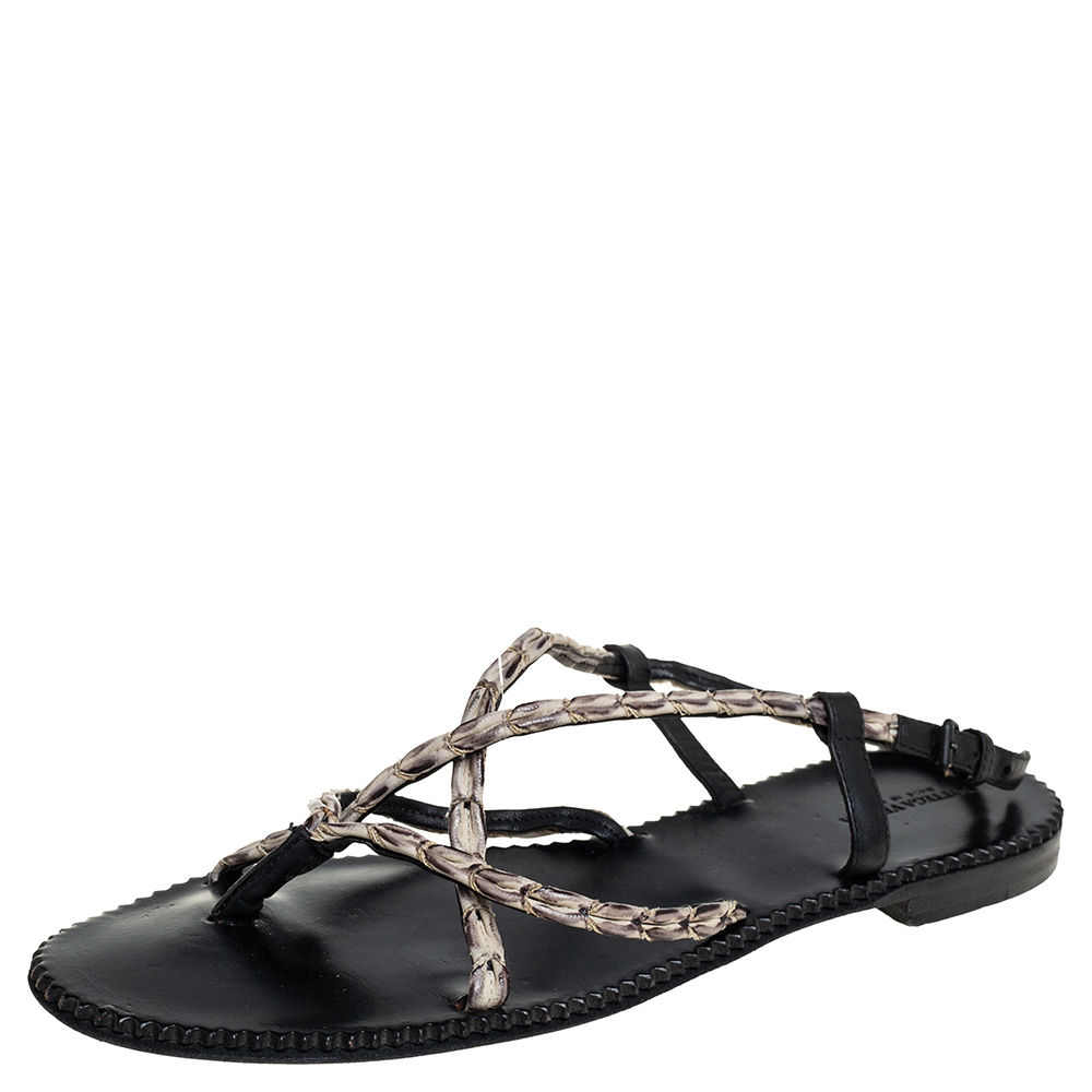 Bottega Veneta White/Black Leather Strappy Thong Sandals Size 41