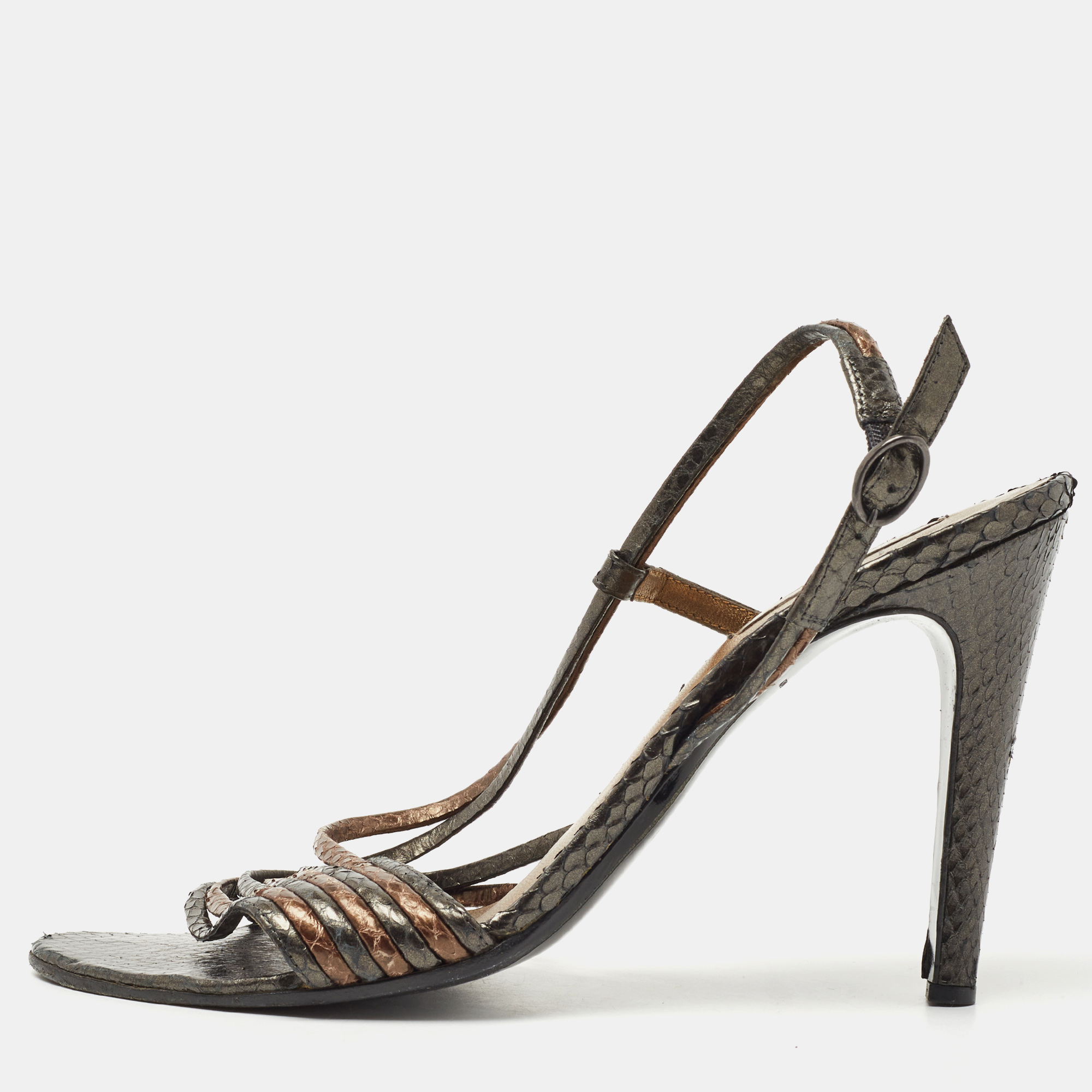 Bottega Veneta Metallic Snakeskin Leather Strappy Slingback Sandals Size
Bottega Veneta Metallic Snakeskin Leather Strappy Slingback Sandals Size