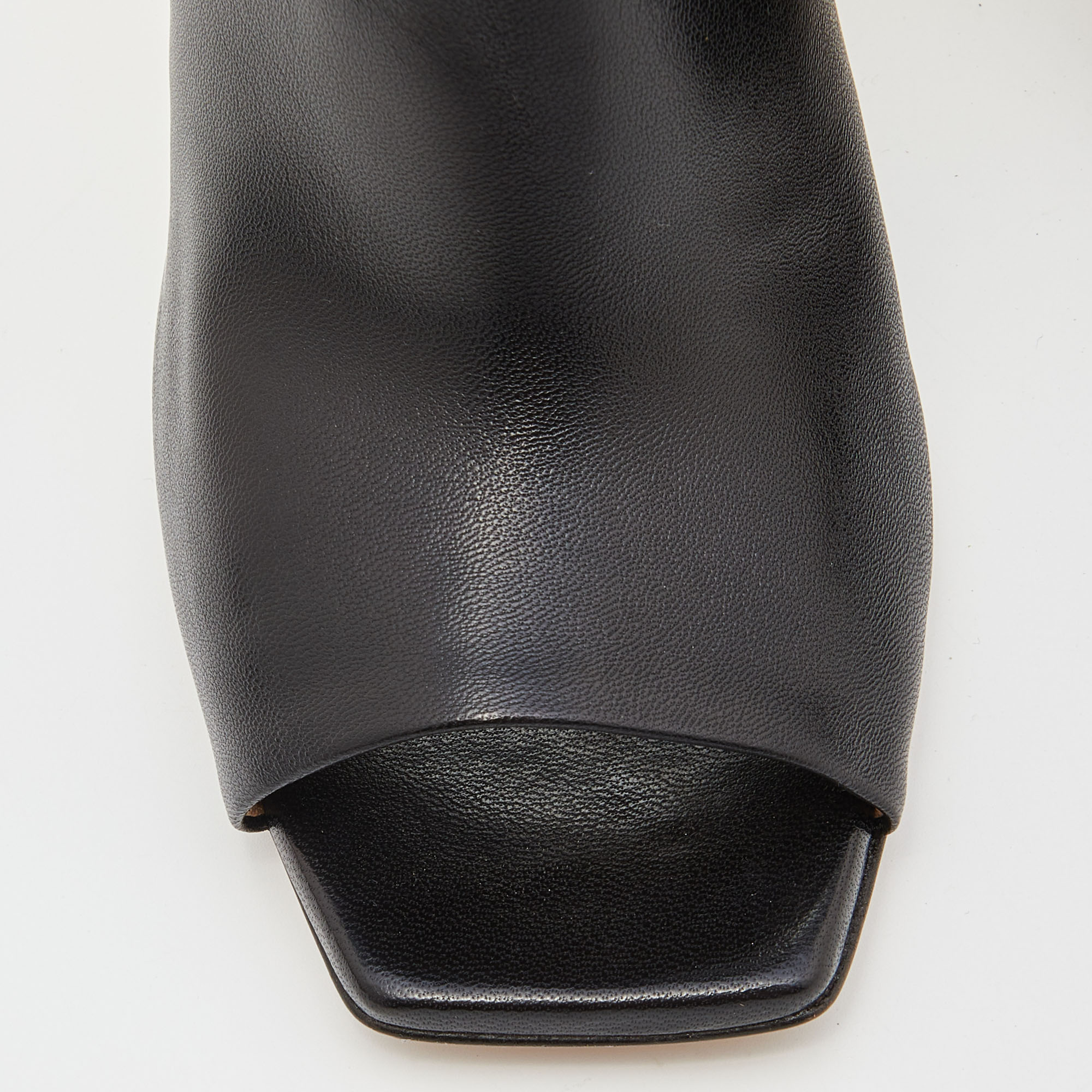 Bottega Veneta Black Leather Knot Heel Mules Size 36