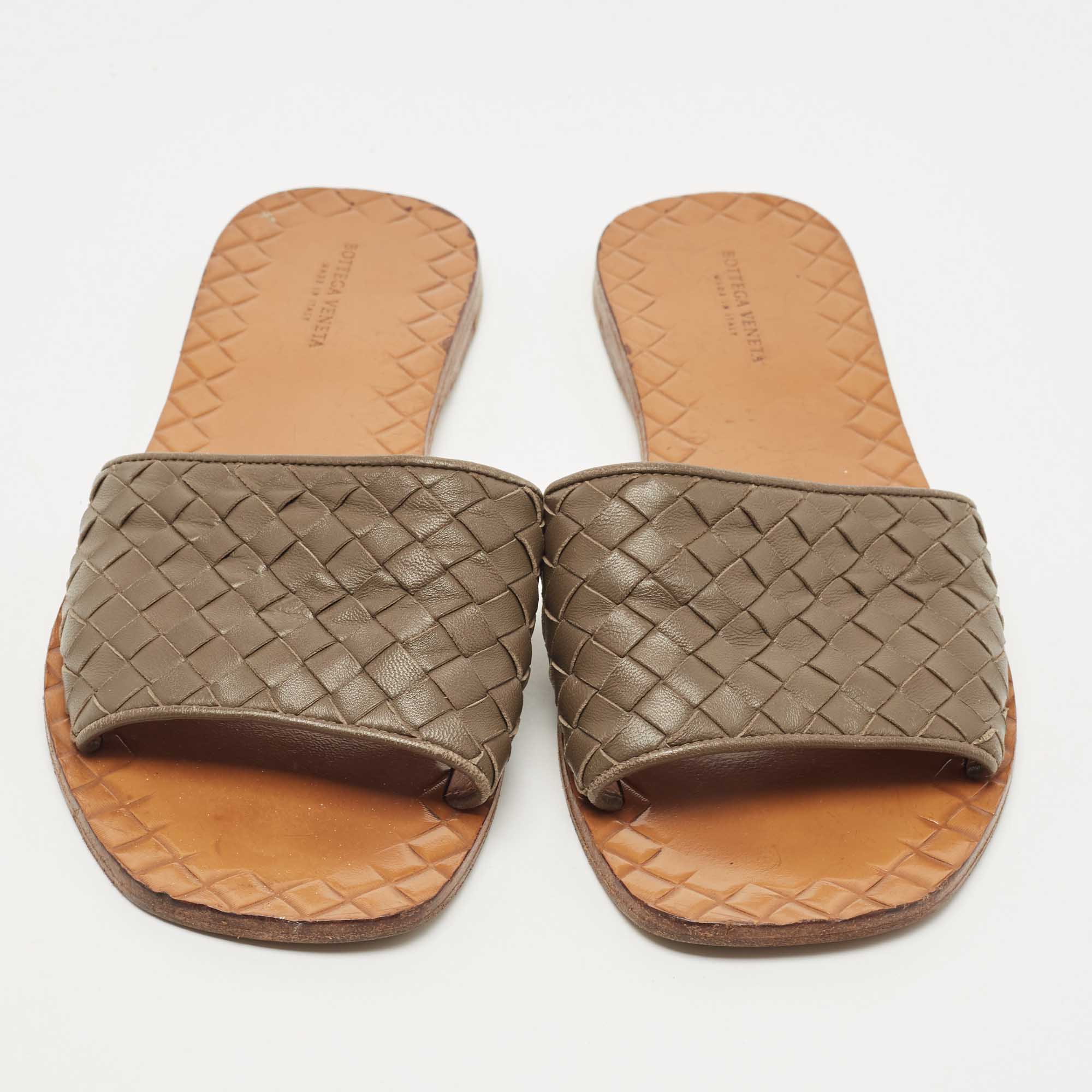 Bottega Veneta Brown Intrecciato Leather Flat Slides Size 39
