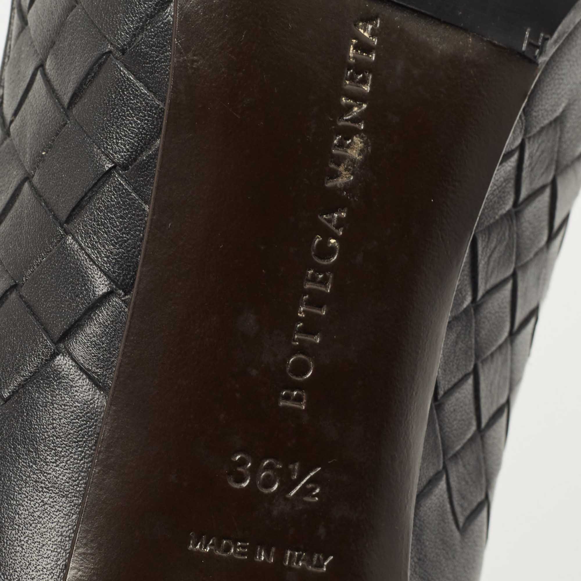 Bottega Veneta Black Intrecciato Leather Pumps Size 36.5