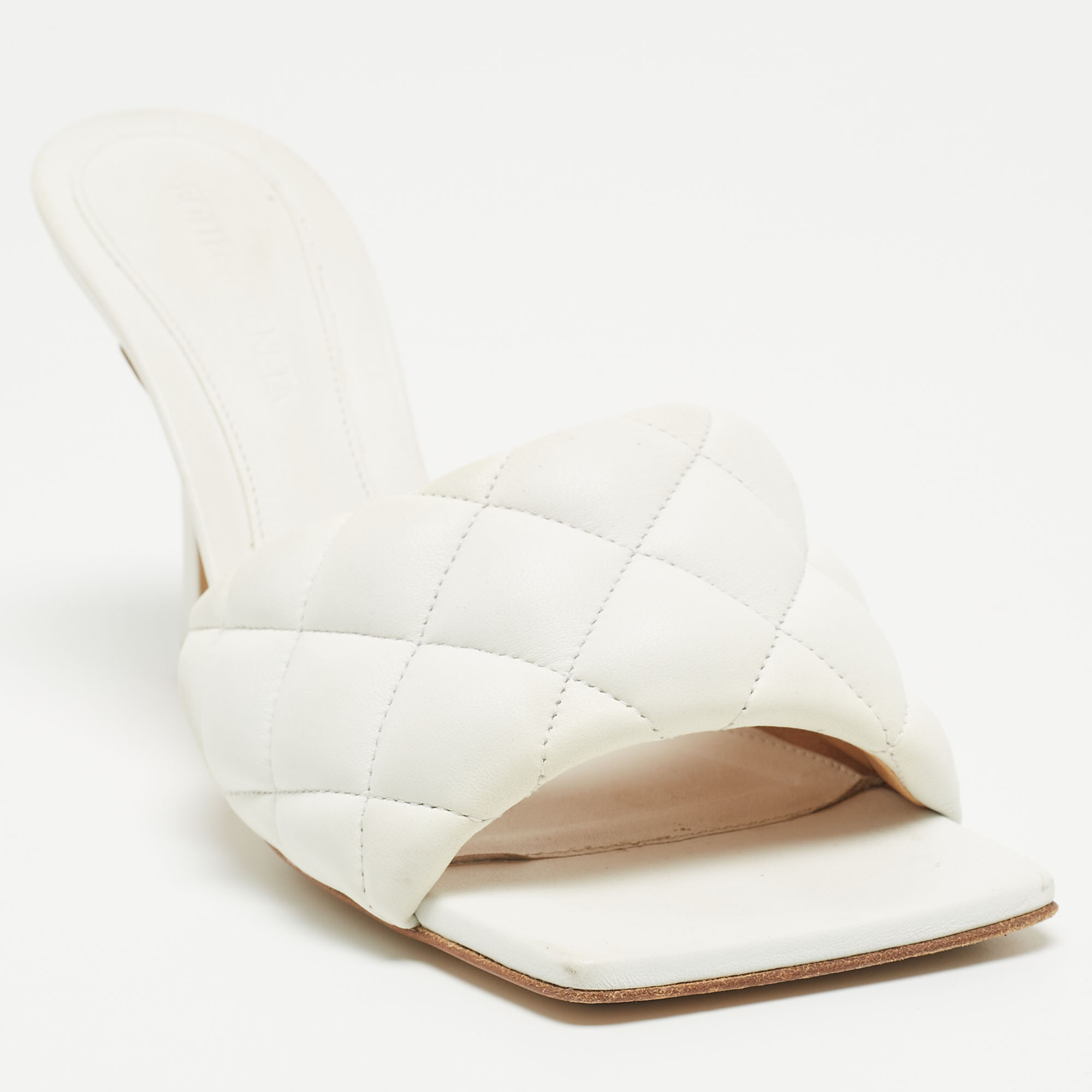 Bottega Veneta White Leather Intrecciato Lido Slide Sandals Size 37.5