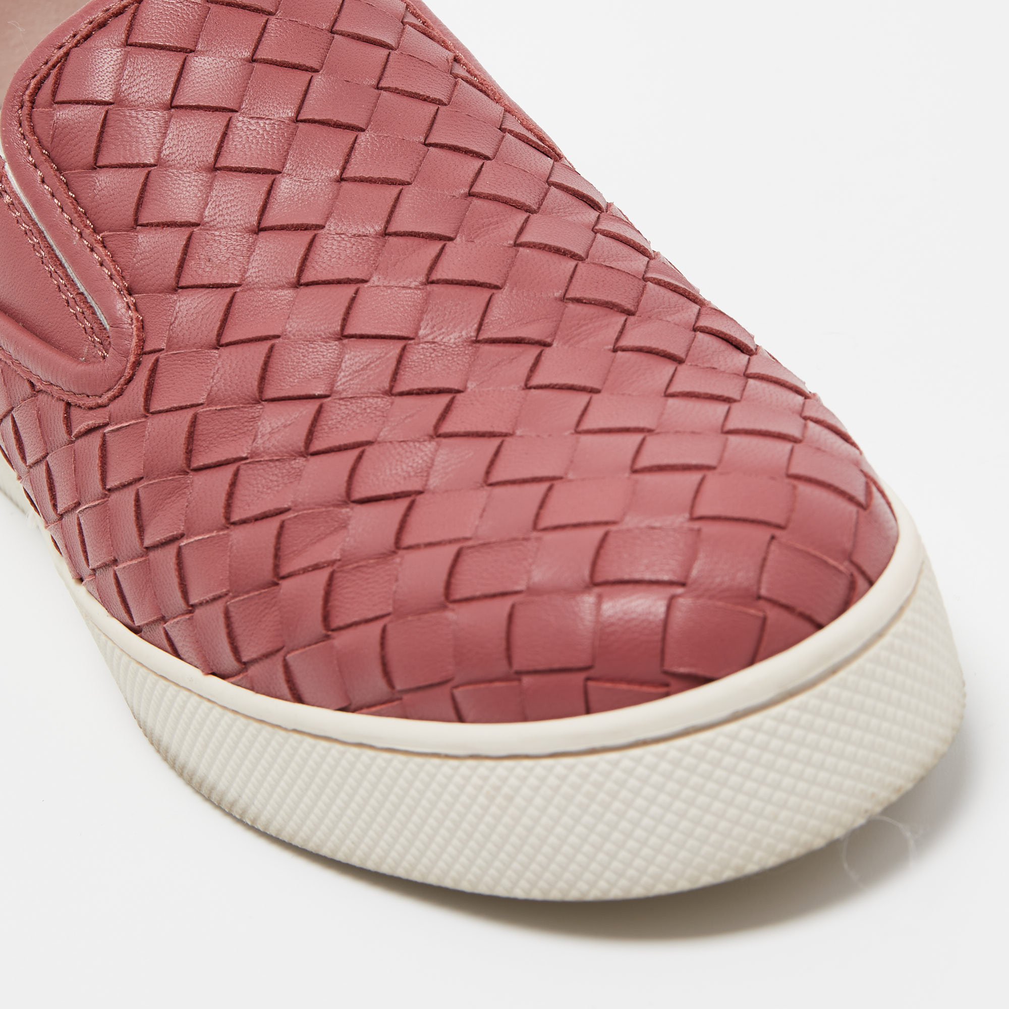 Bottega Veneta Pink Intrecciato Leather Slip On Sneakers Size 38