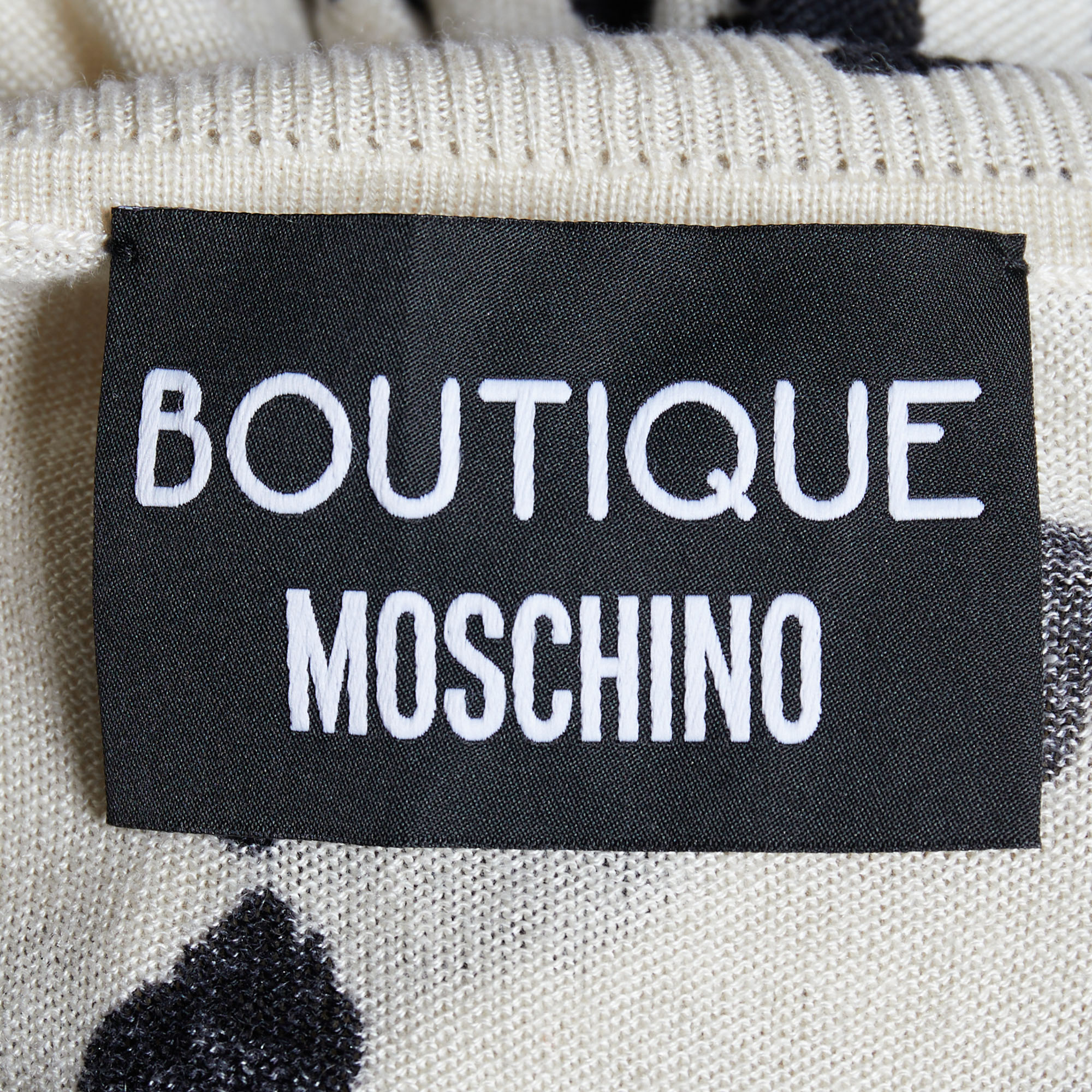 Boutique Moschino Cream Printed Silk & Cashmere Turtleneck Sleeveless Top L
