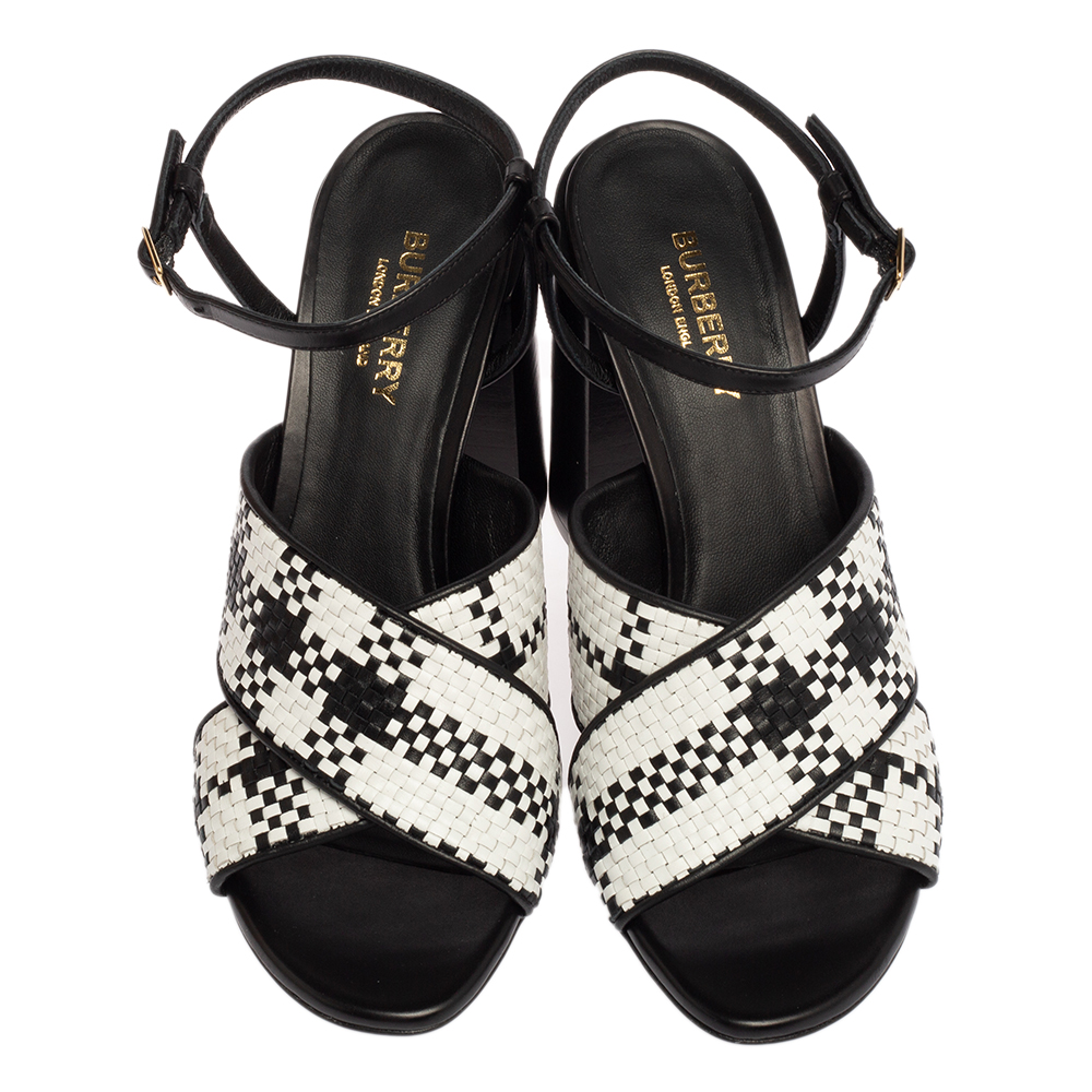 Burberry White/Black Woven Leather Block Heel Sandals Size 38.5