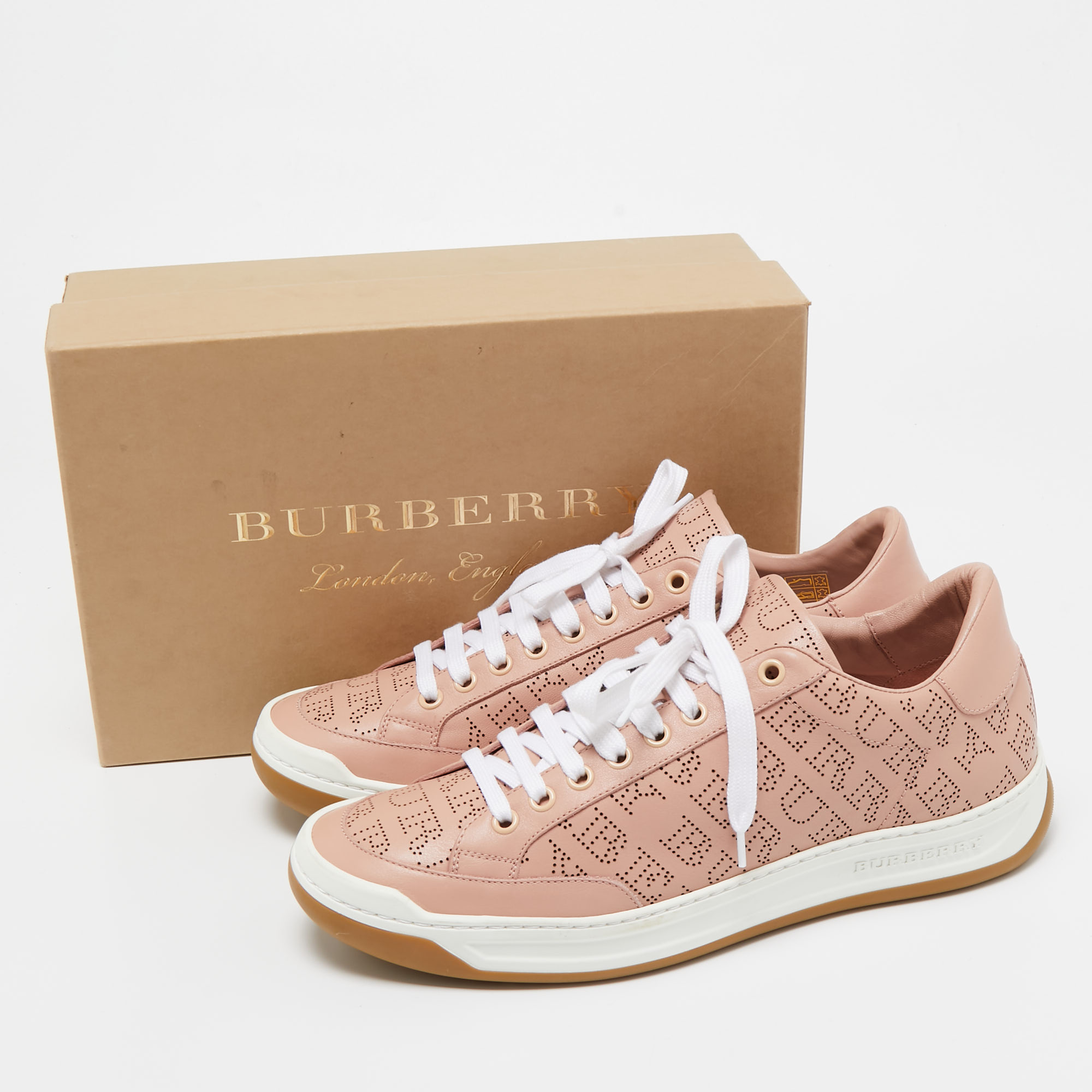 Burberry Pink Leather Westford Low Top Sneakers Size 41