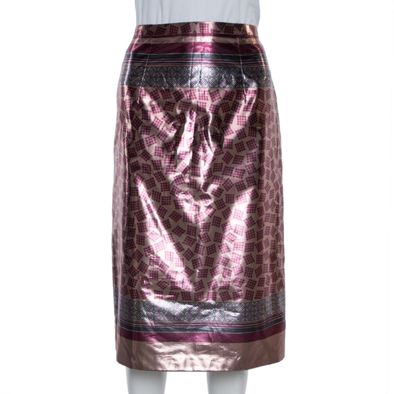 Burberry champagne pink printed lam&eacute; pencil skirt m