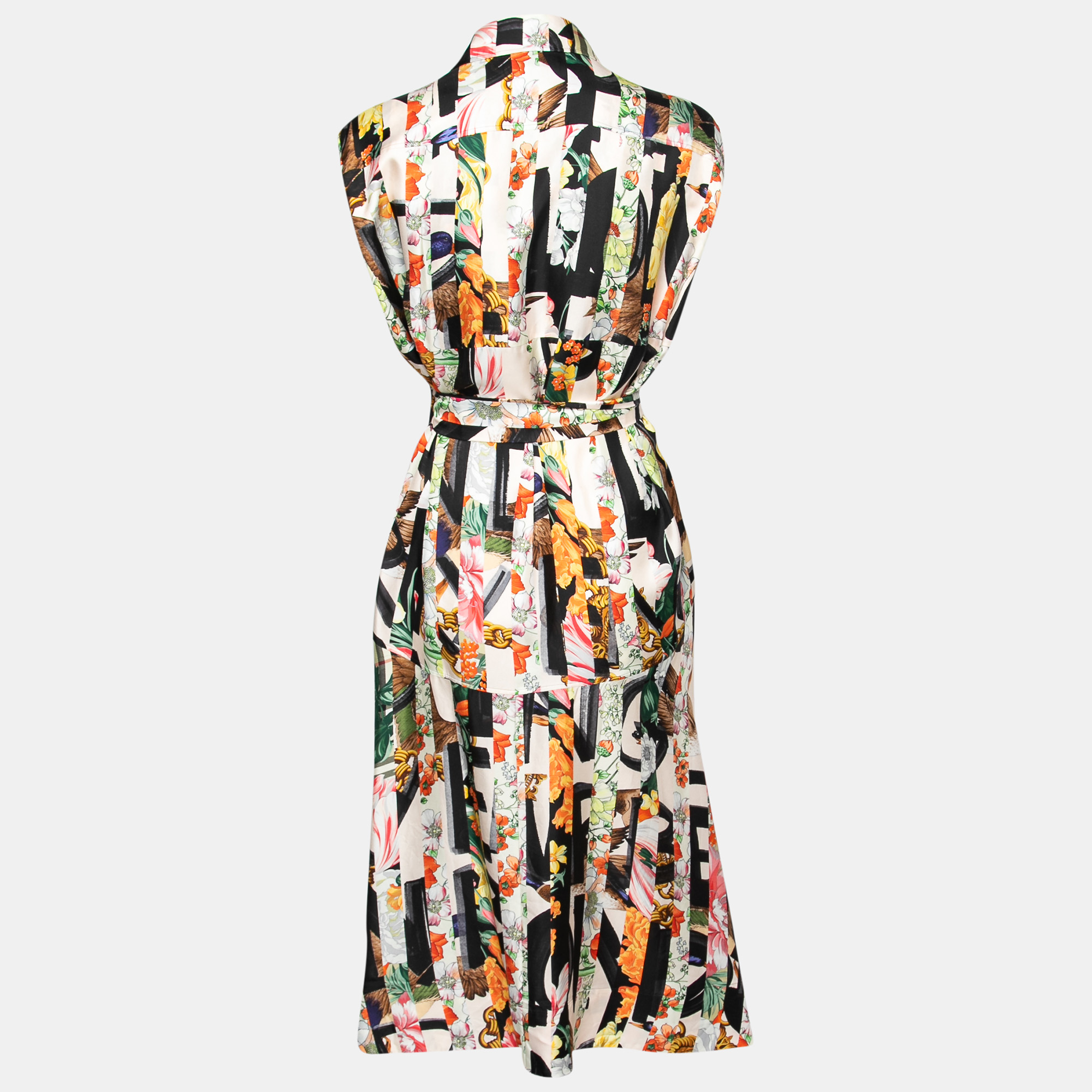 Burberry Multicolor Graffiti Archive Scarf Print Silk Belted Shirt Dress
Burberry Multicolor Graffiti Archive Scarf Print Silk Belted Shirt Dress