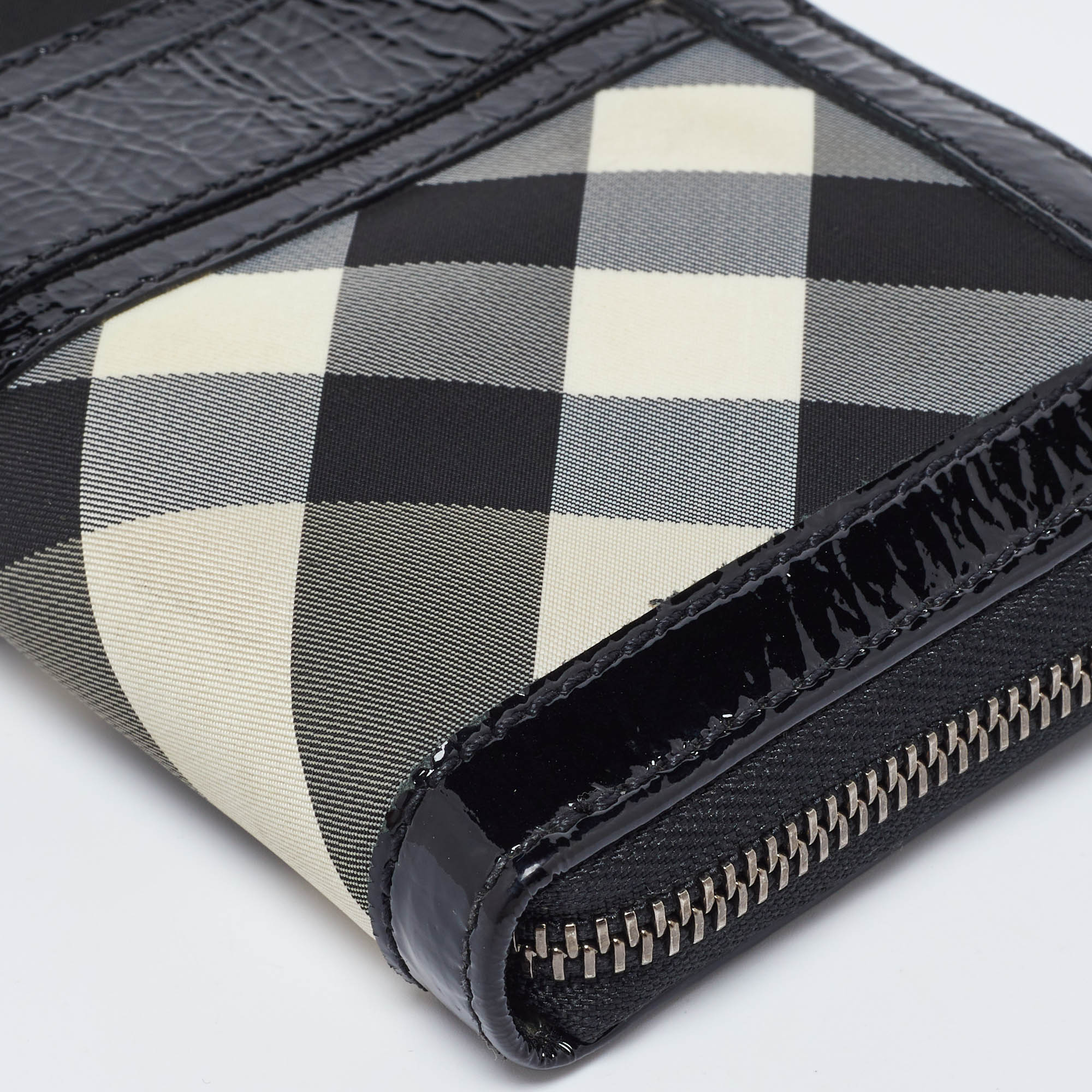 Burberry Grey/Black Patent Leather And Nylon Penrose Flap Wallet