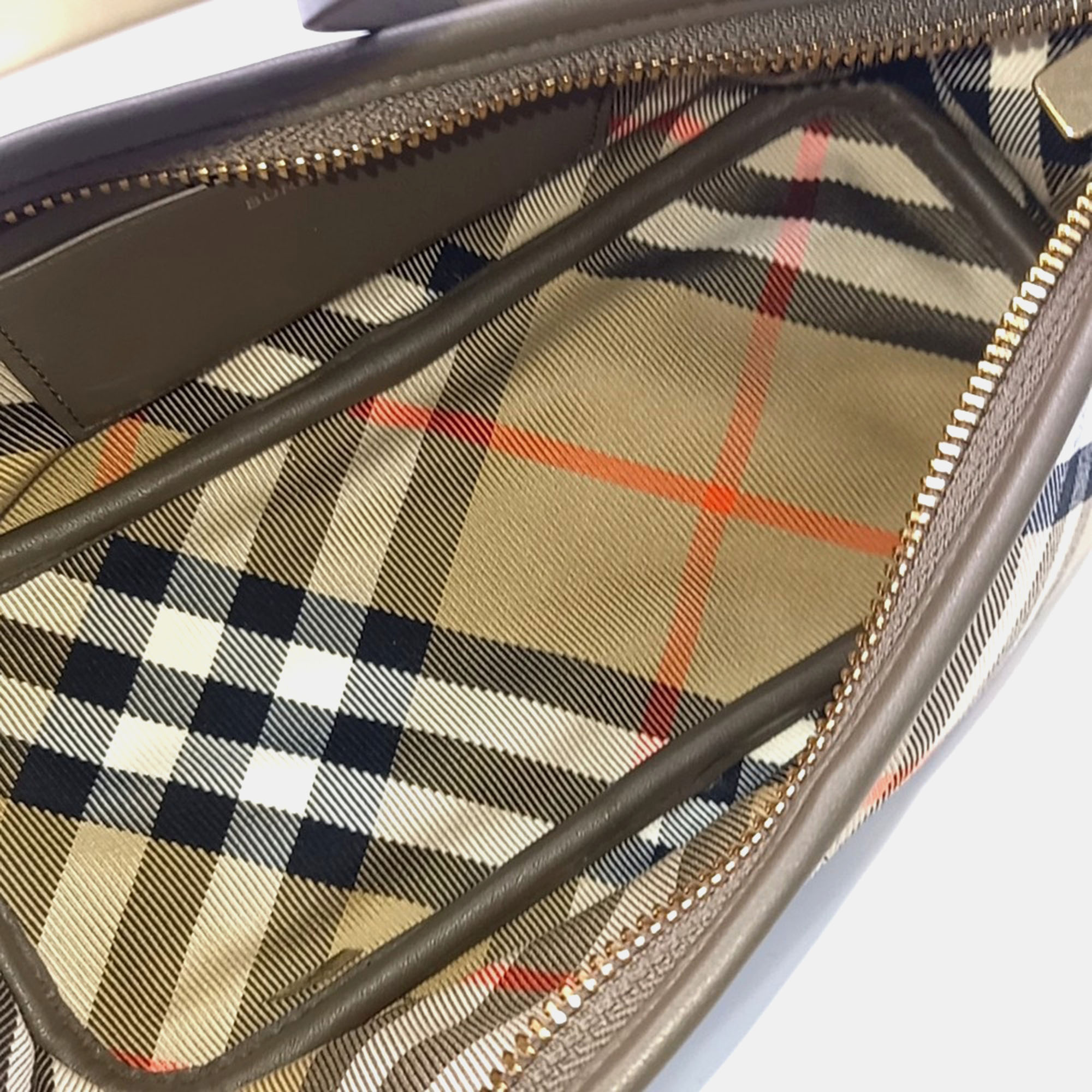 Burberry Simple Baguette Shoulder Bag