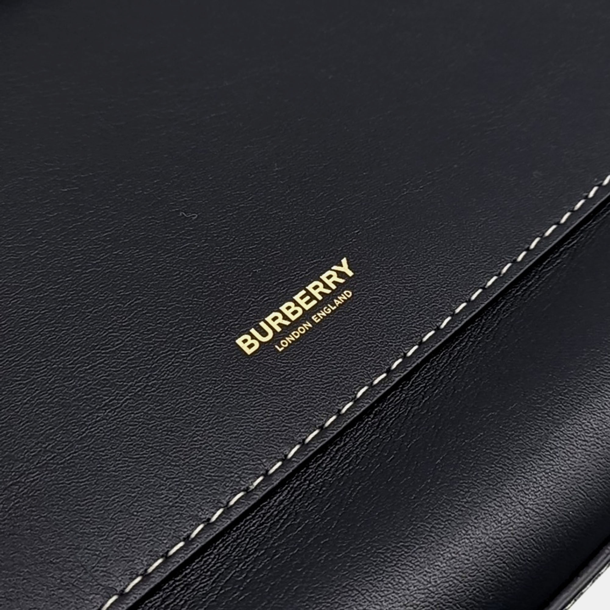 Burberry Topstitch Medium Pocket Bag