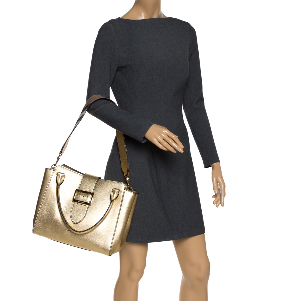 Burberry Metallic Gold Leather Medium Buckle Tote 
Burberry Metallic Gold Leather Medium Buckle Tote