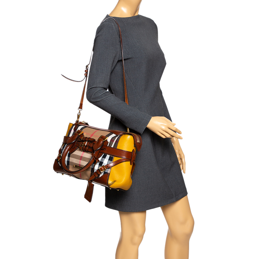 Burberry Brown/Yellow House Check Fabric and Leather Gladstone Tote
Burberry Brown/Yellow House Check Fabric and Leather Gladstone Tote