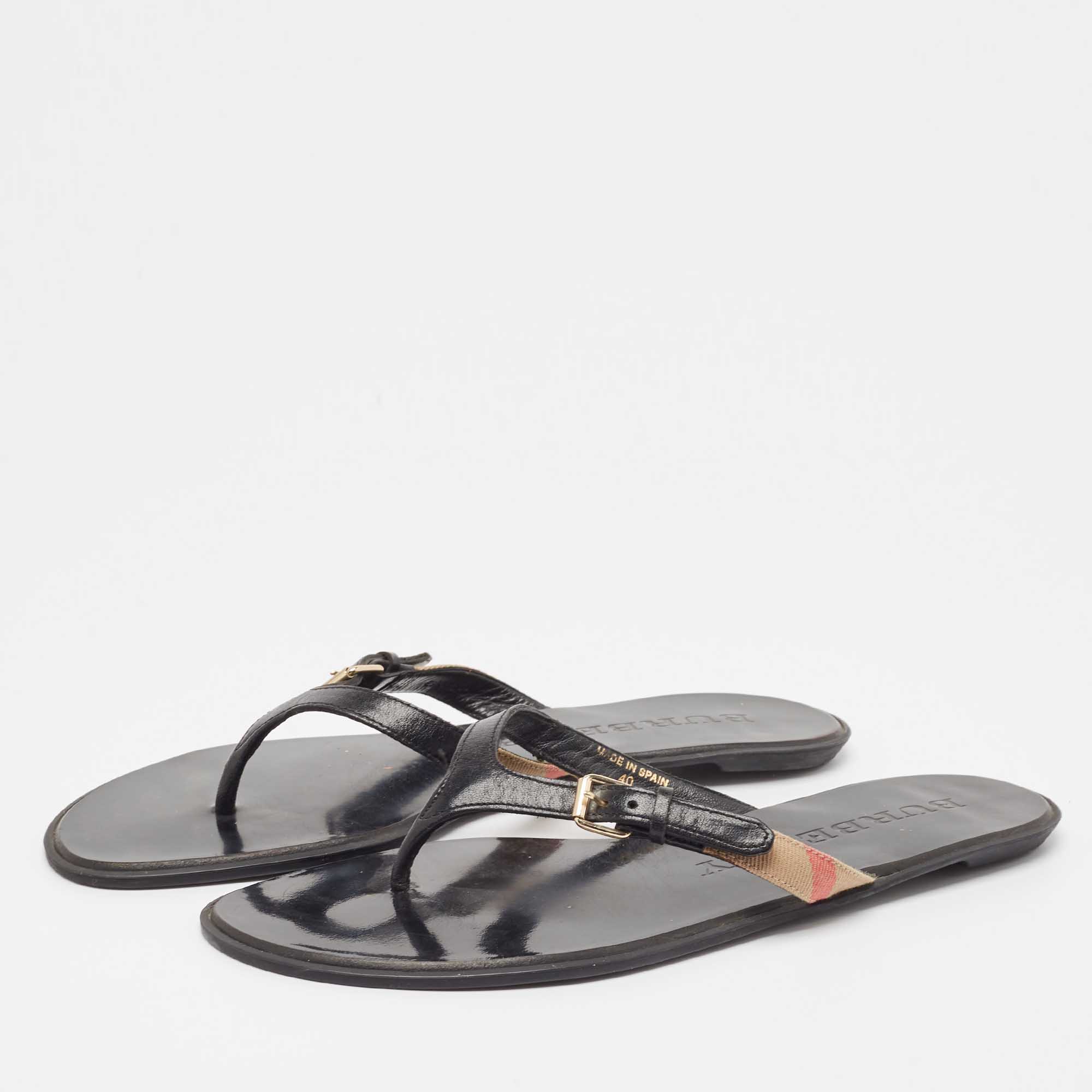 Burberry Black Leather And Canvas Masie Belted Check Thong Sandals Size 40