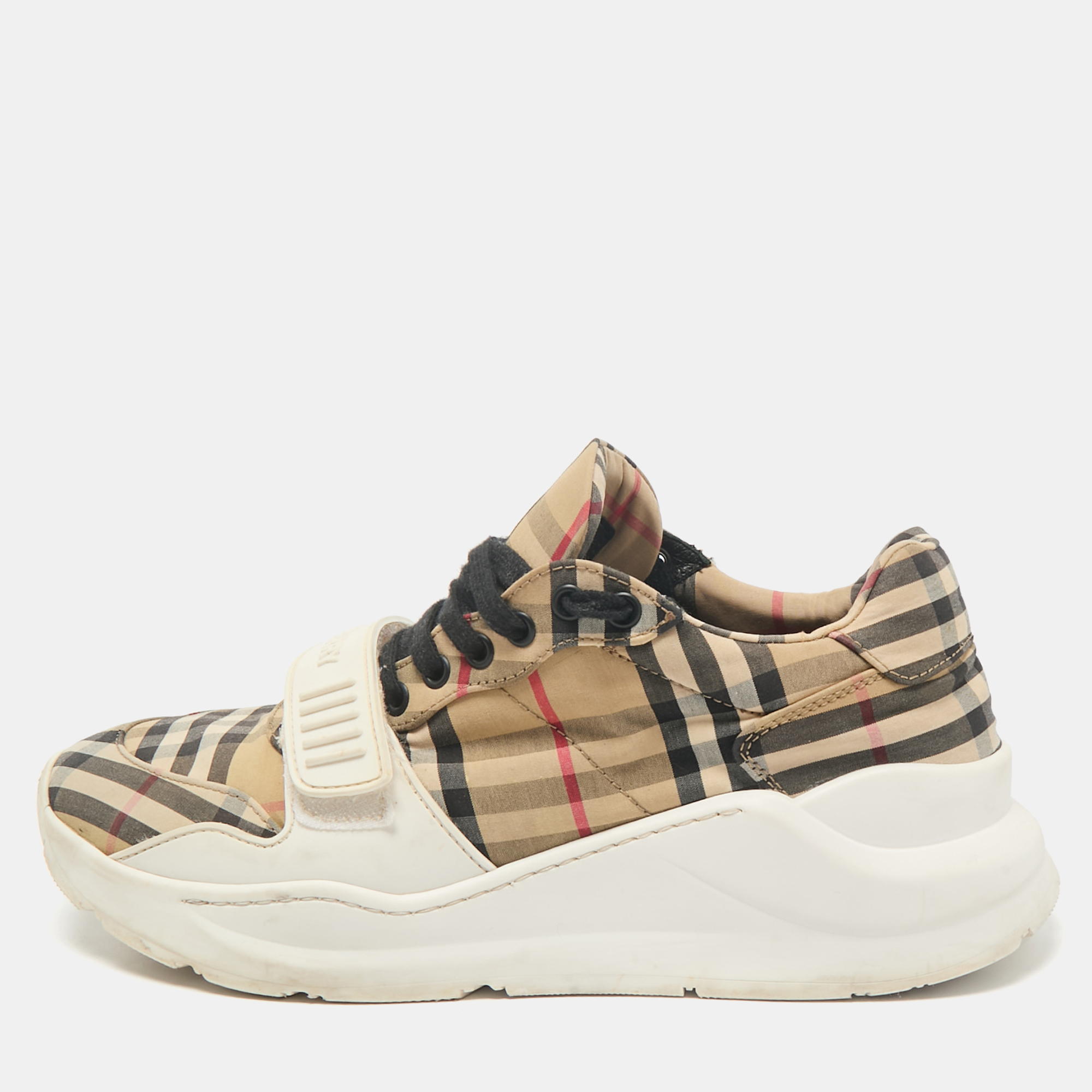 Burberry White/Beige Check Canvas and Rubber Regis Chunky Sneakers Size
Burberry White/Beige Check Canvas and Rubber Regis Chunky Sneakers Size