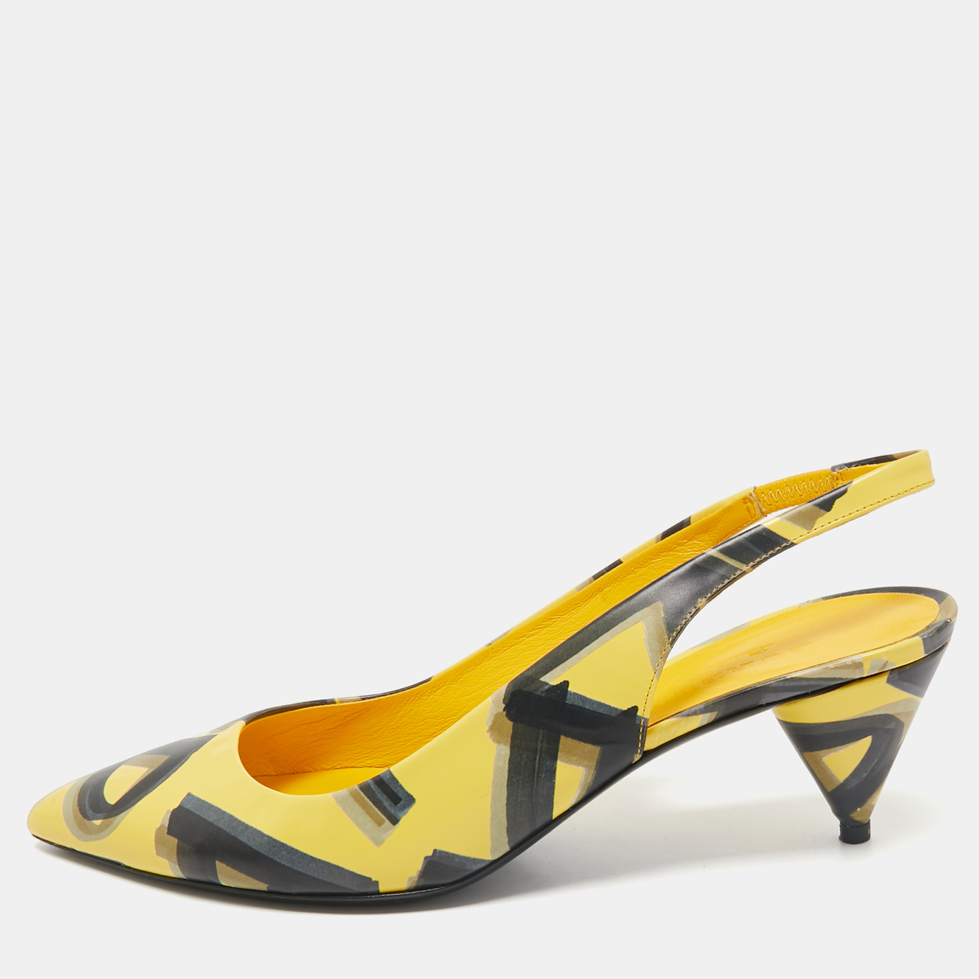 Burberry Yellow/Black Printed Leather Morson Slingback Pumps Size
Burberry Yellow/Black Printed Leather Morson Slingback Pumps Size