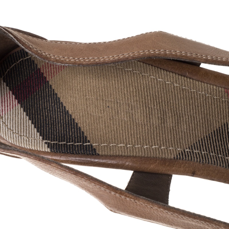 Burberry Beige Leather Slingback Platform Sandals Size 39