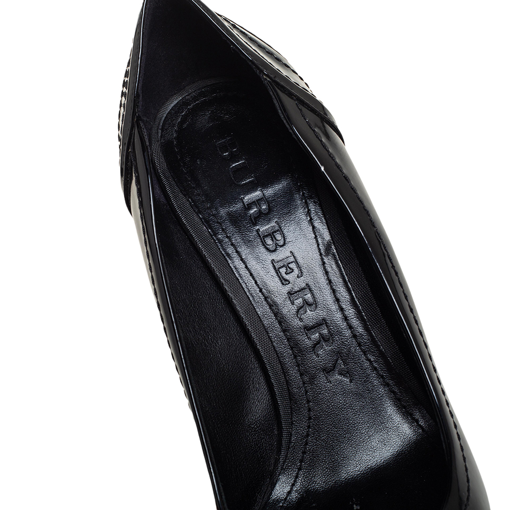 Burberry Black Patent Leather And Coated Canvas Pumps Size 40