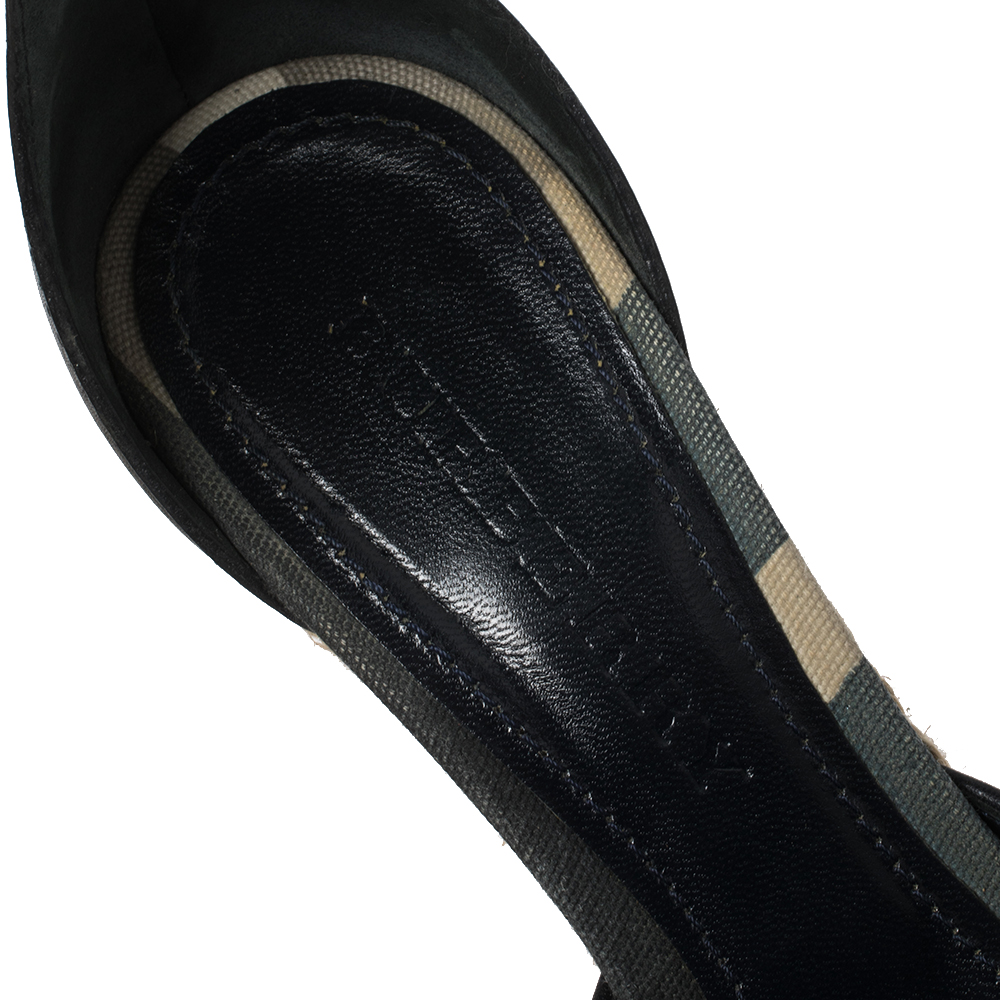 Burberry Black Leather And Novacheck Canvas Buckle Detail Peep Toe Espadrille Wedge Sandals Size 36