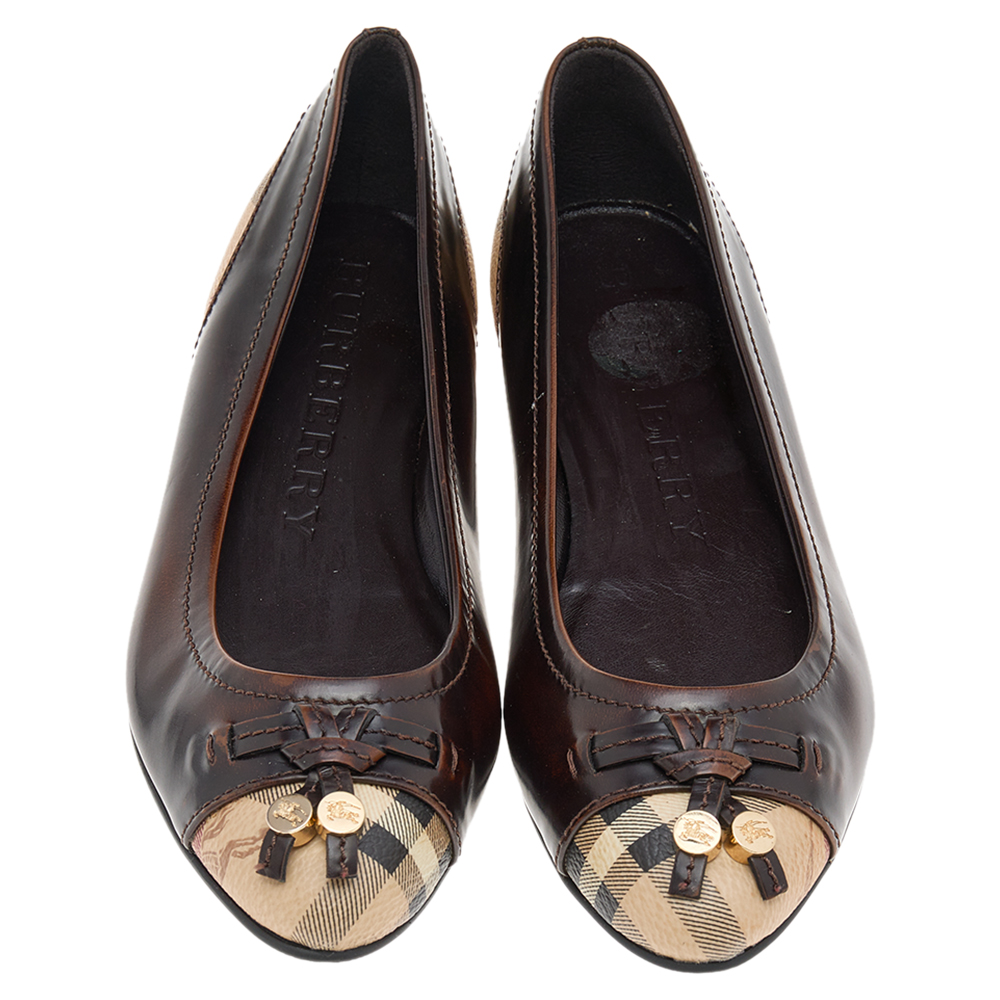Burberry Dark Brown/Beige Leather And Haymarket Coated Canvas Bow Toe Cap Ballet Flats Size 37.5