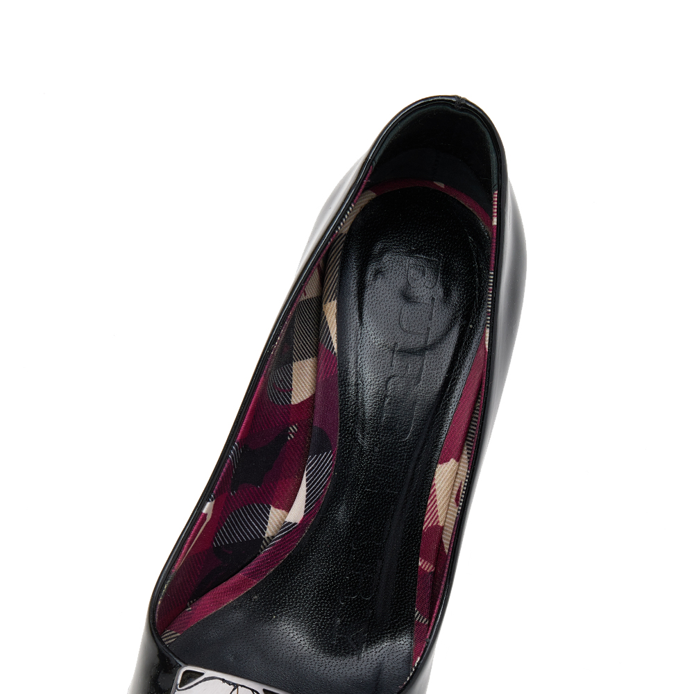 Burberry Black Patent Leather Embellished Pumps Size 36