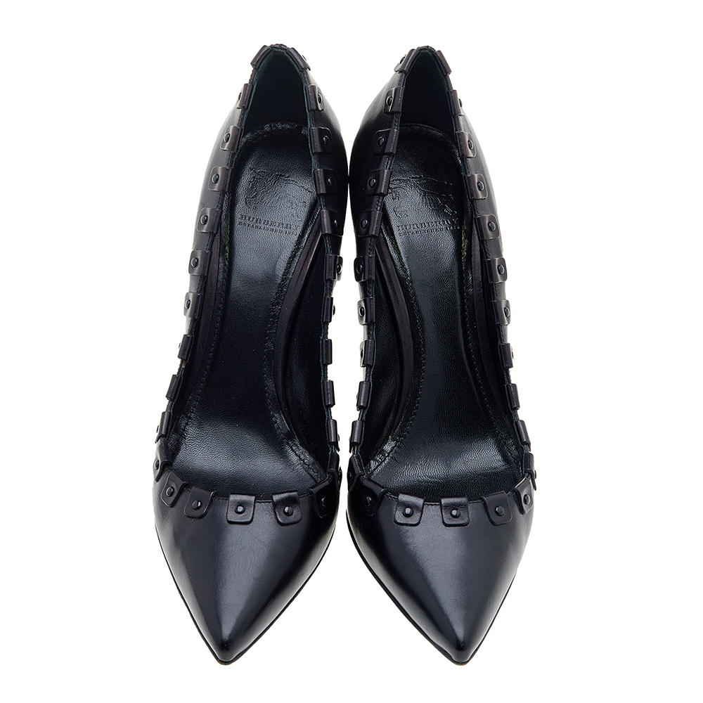 Burberry Black Leather Pointed Toe Pumps Size 40
