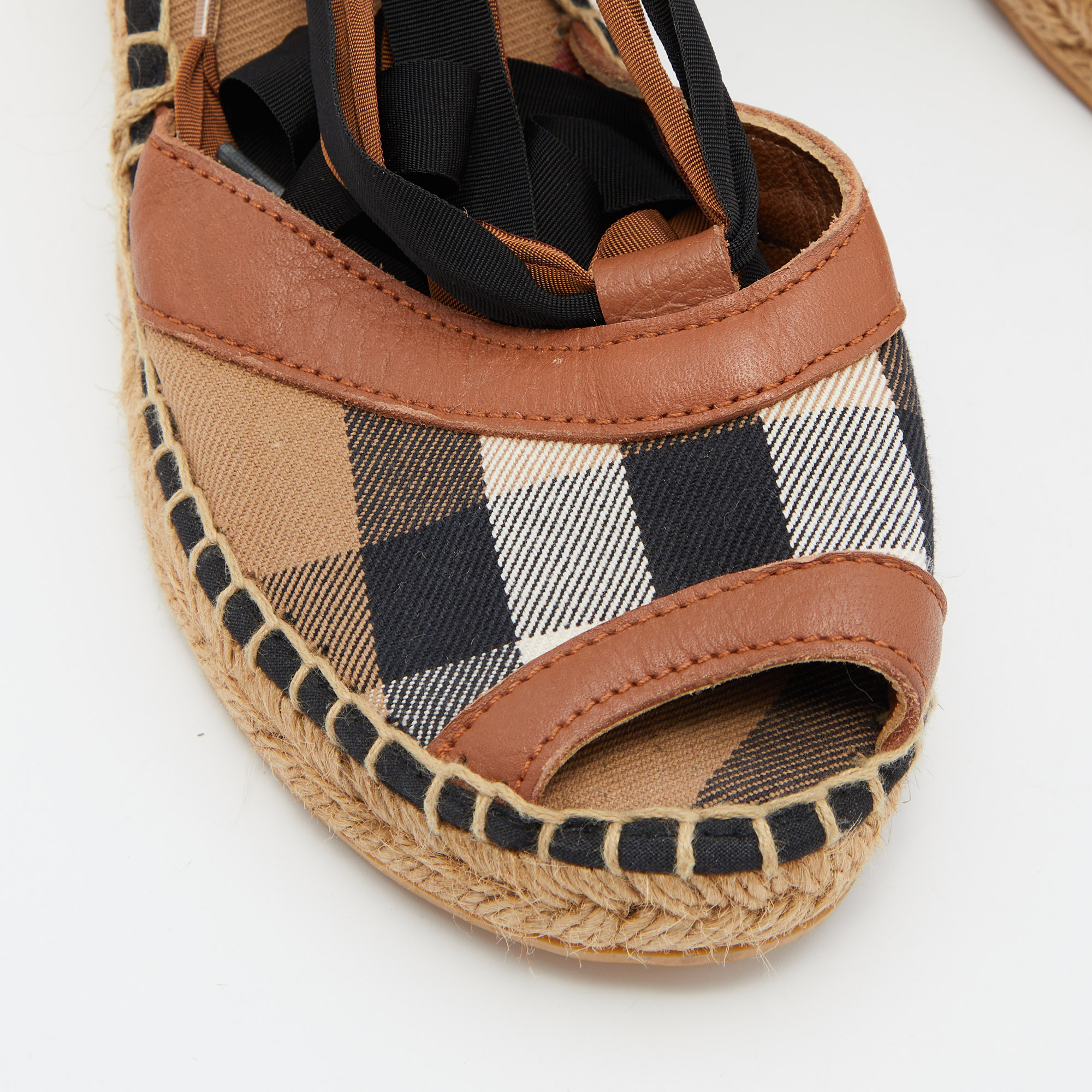 Burberry Brown House Check Canvas And Leather Strappy Espadrille Wedge Sandals Size 39