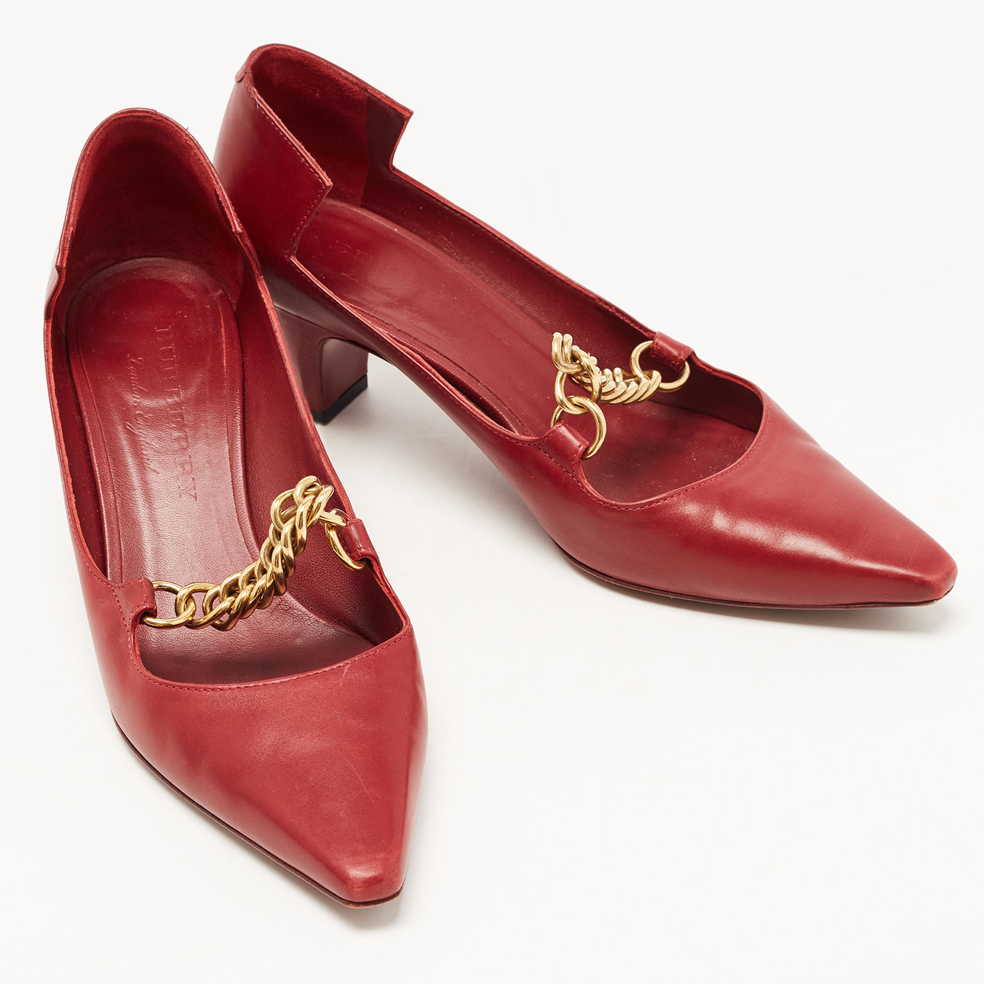 Burberry Red Leather Chain Embellished Pumps Size 38