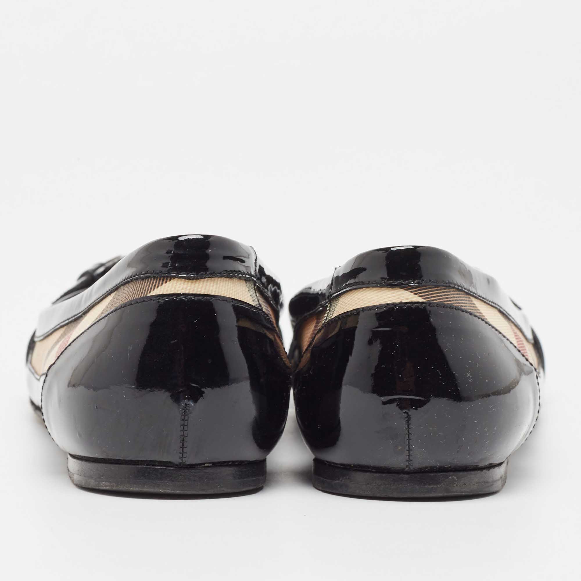 Burberry Black/Beige Nova Check PVC And Patent Leather Buckle Ballet Flats Size 38
