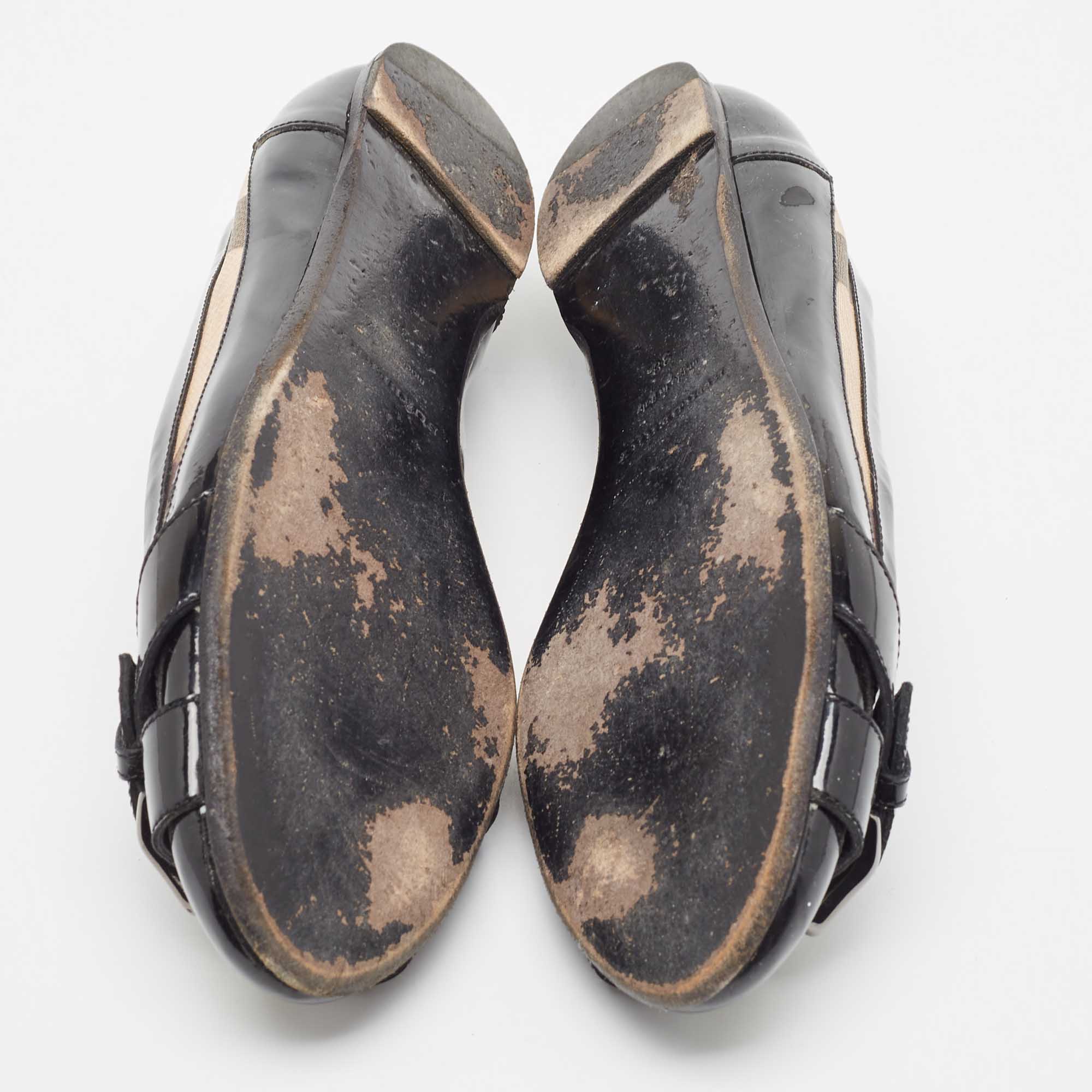 Burberry Black/Beige Nova Check PVC And Patent Leather Buckle Ballet Flats Size 38