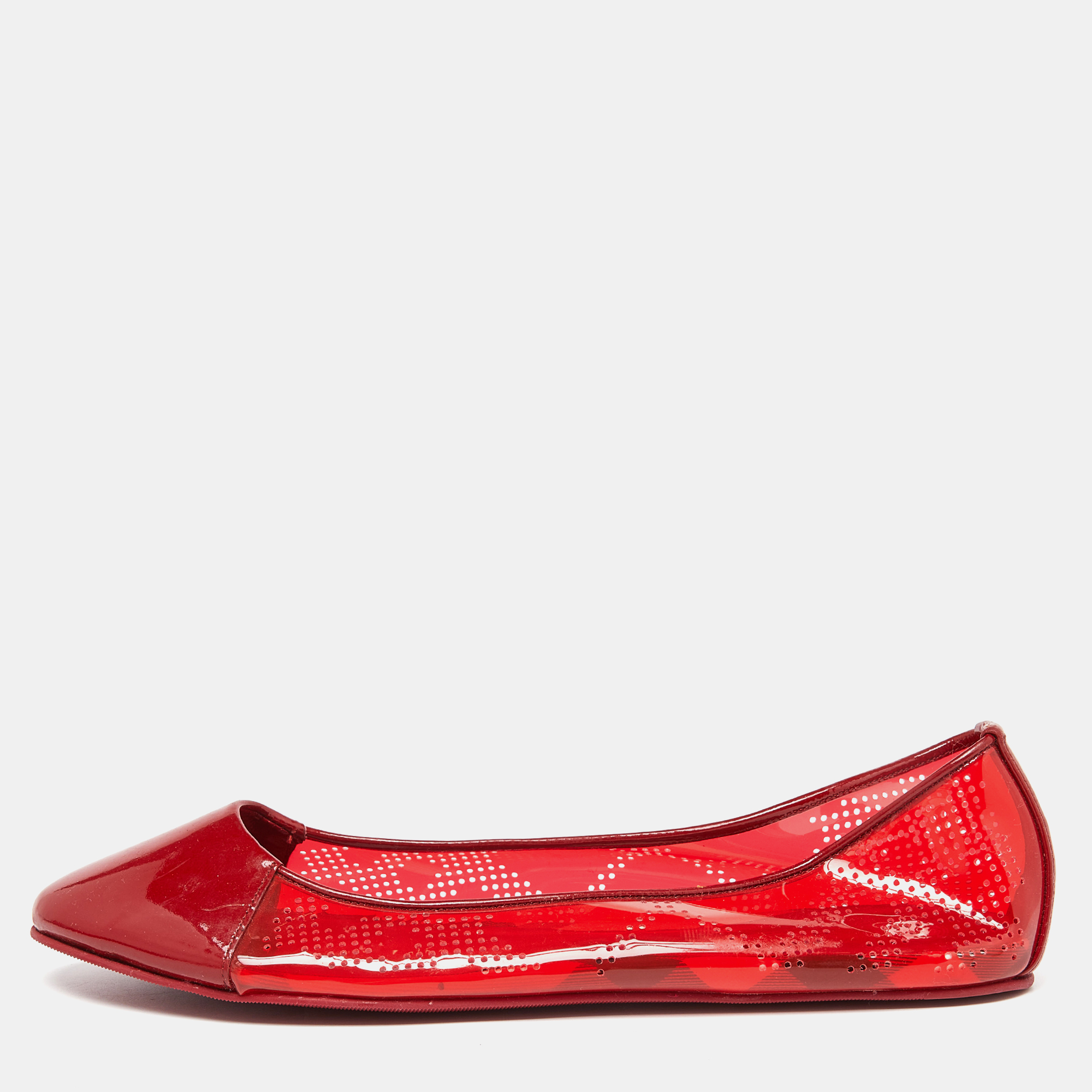Burberry red pvc and patent cap toe ballet flats size 41