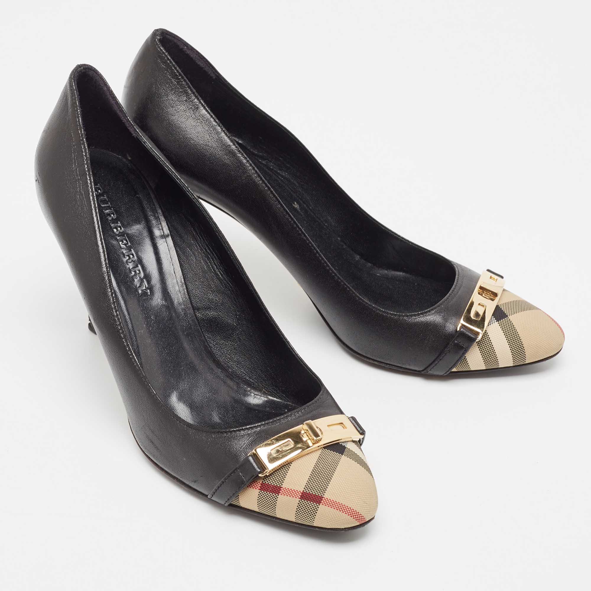 Burberry Black Canvas And Leather Pointed Toe Pumps Size 39.5