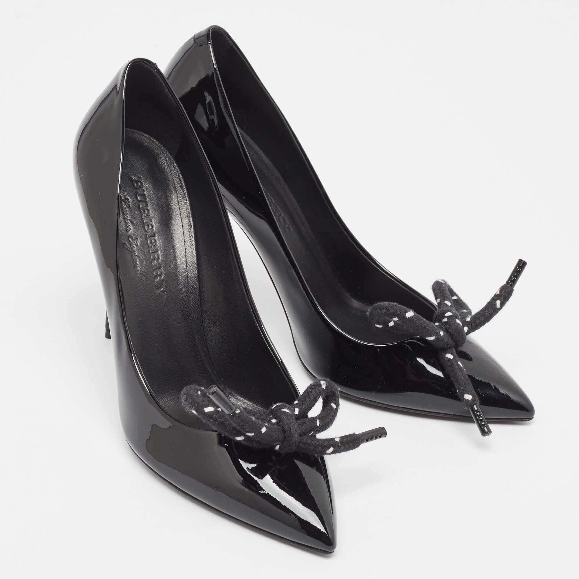 Burberry  Black Patent Vaughan Pointed Toe Pumps Size 40