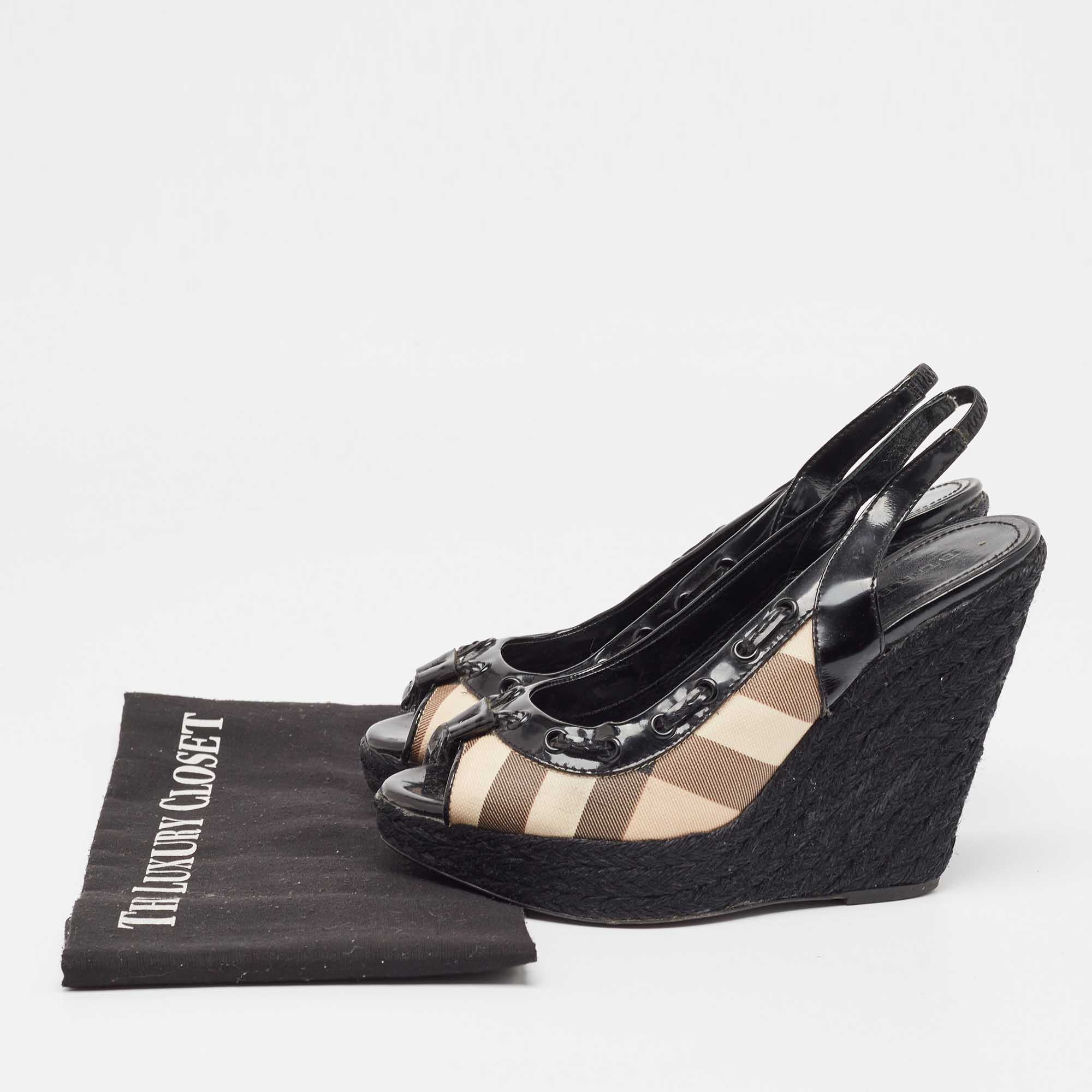 Burberry  Black/Beige Canvas And Patent Wedge Sandals Size 39