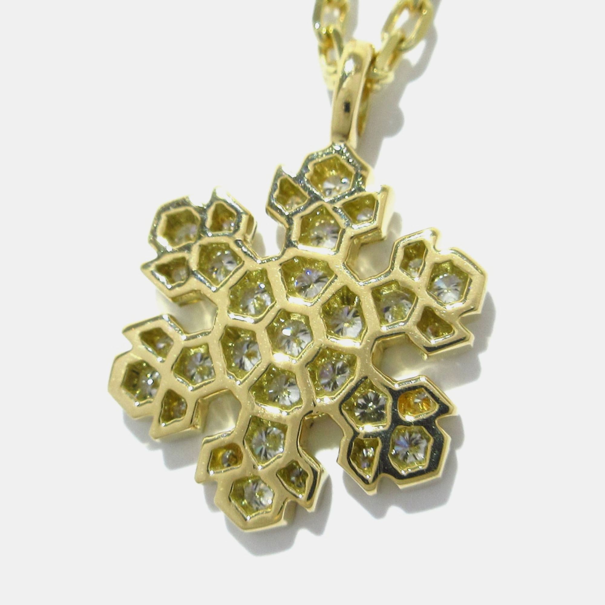 Bvlgari Fiocco Di Neve Snowflake 18K Yellow Gold Diamond Necklace