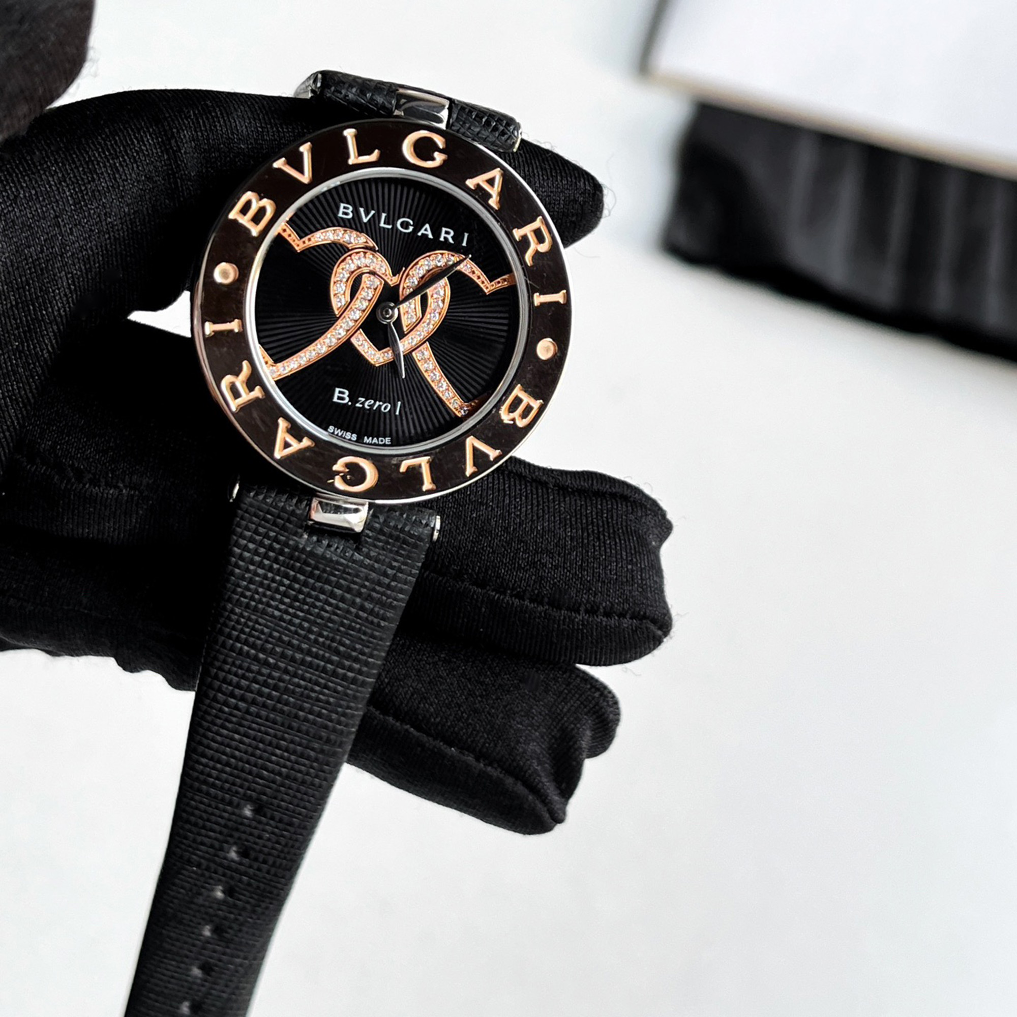 Bvlgari Black Stainless Steel BZ35BHDSGL/2 Quartz Women's Wristwatch 35 mm
Bvlgari Black Stainless Steel BZ35BHDSGL/2 Quartz Women's Wristwatch 35 mm