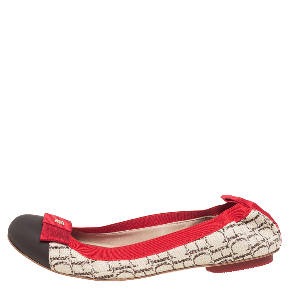Carolina Herrera Multicolor Canvas and Leather Scrunch Ballet Flats Size
Carolina Herrera Multicolor Canvas and Leather Scrunch Ballet Flats Size