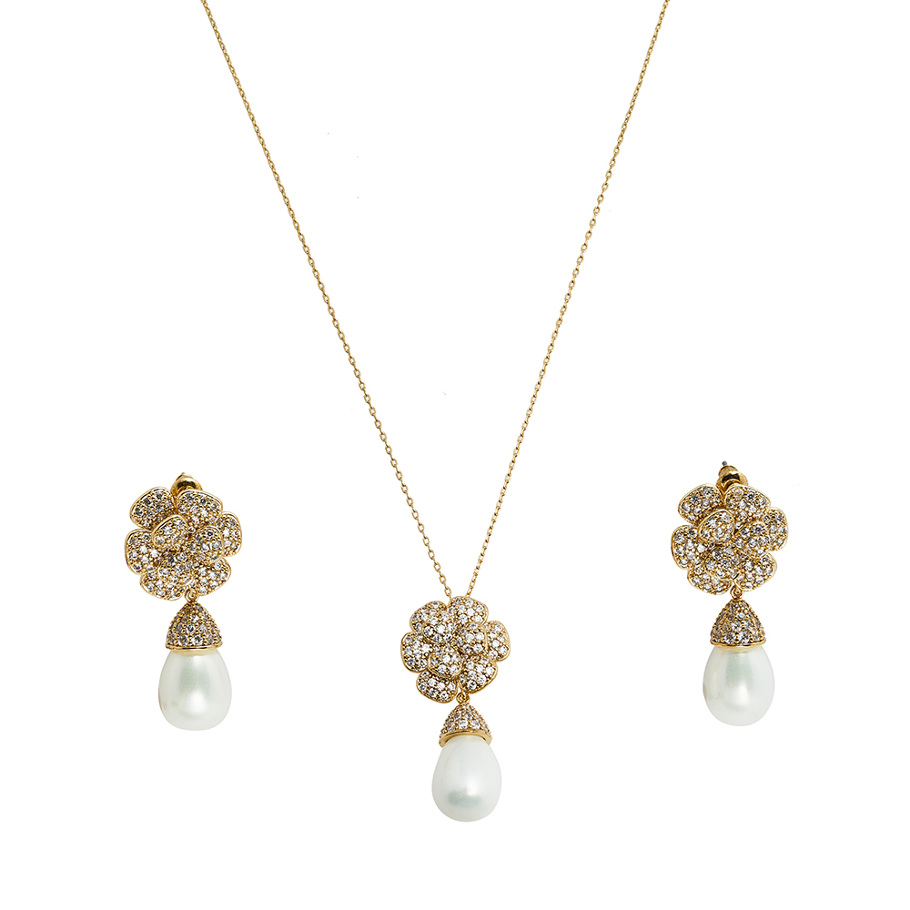 Carolina Herrera Gold Tone Floral Crystal Pearl Drop Earring and Necklace Set