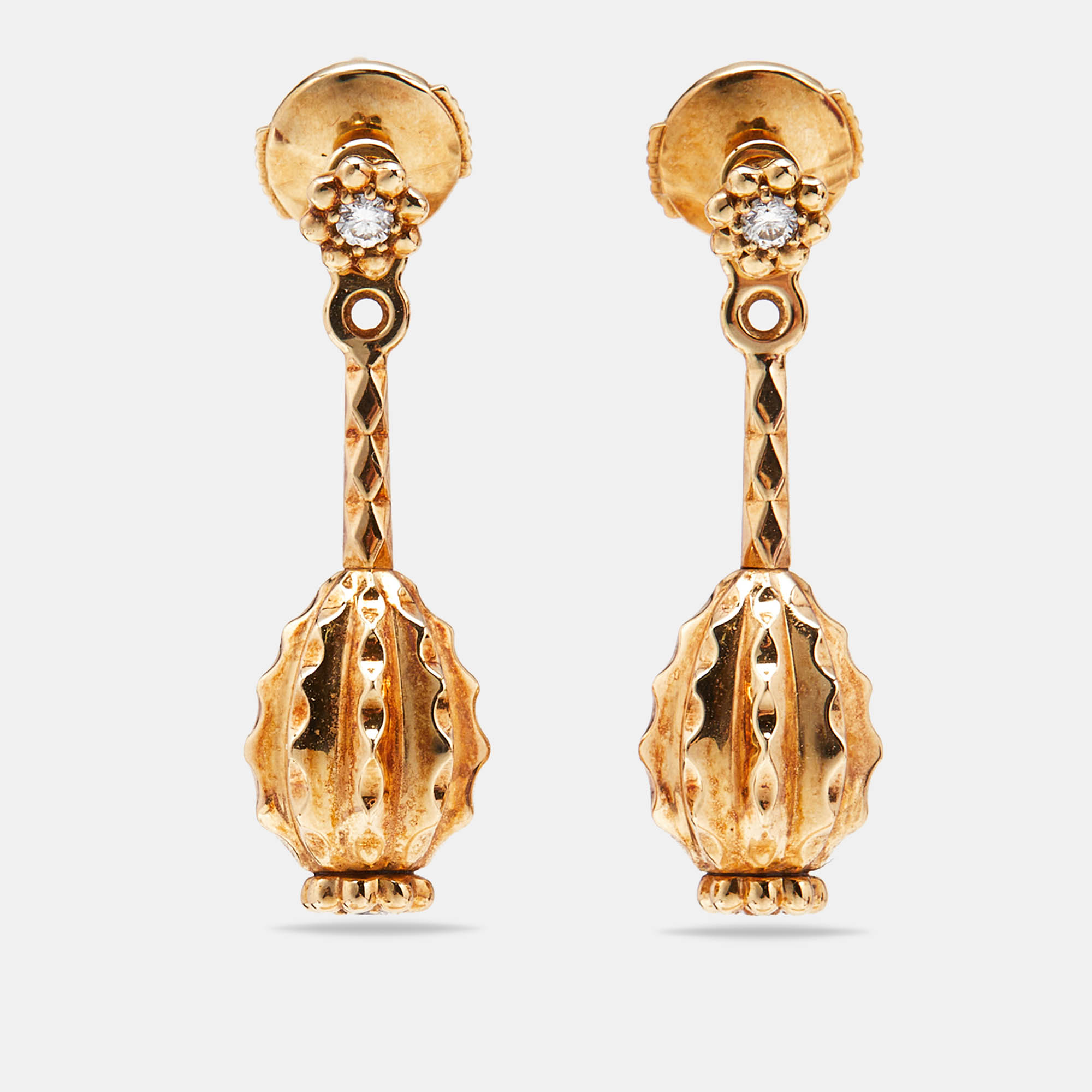 Cartier Cactus de Cartier Diamond 18K Yellow Gold Drop Earrings
Cartier Cactus de Cartier Diamond 18K Yellow Gold Drop Earrings