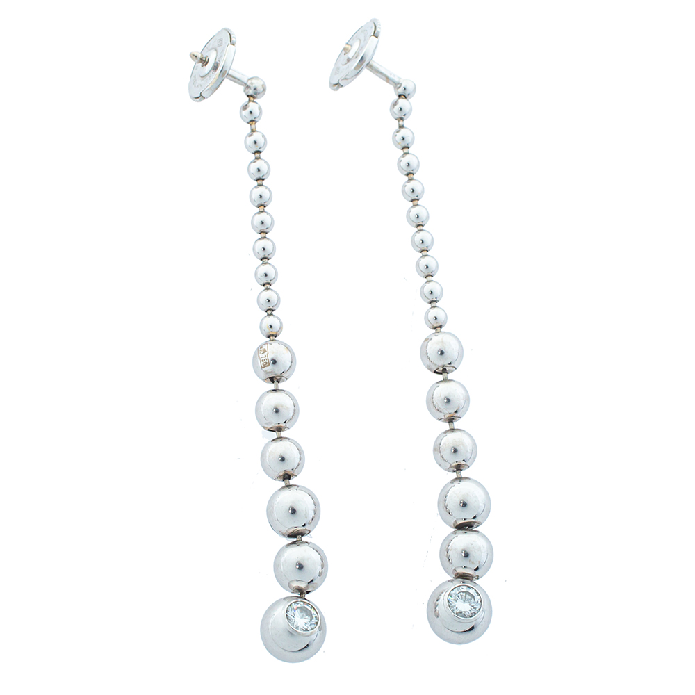 Cartier Diamond 18K White Gold Graduating Ball Bead Drop Long Earrings
Cartier Diamond 18K White Gold Graduating Ball Bead Drop Long Earrings