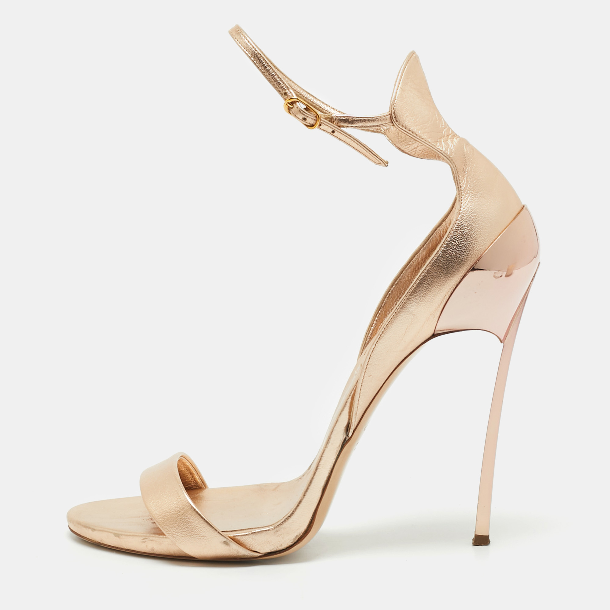 Casadei Metallic Rose Gold Leather Blade Ankle Strap Sandals Size
Casadei Metallic Rose Gold Leather Blade Ankle Strap Sandals Size