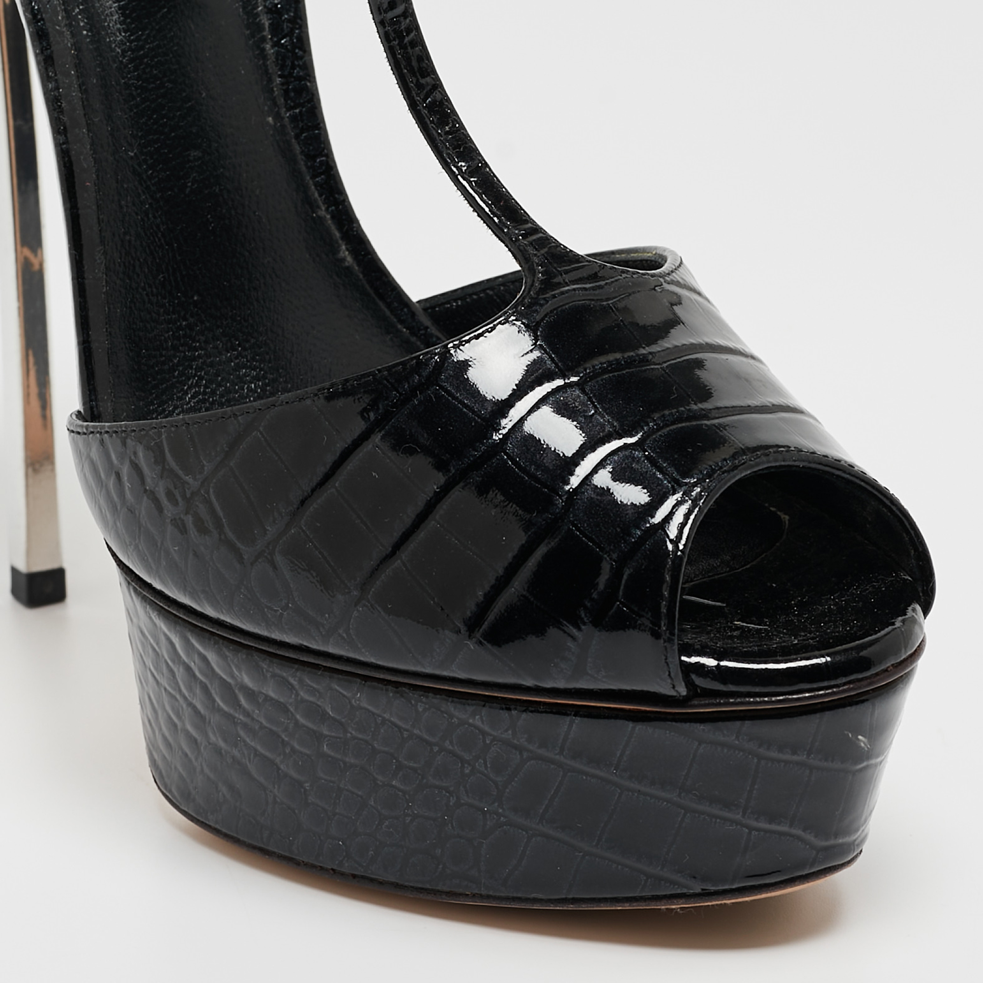 Casadei Black Croc Embossed Patent Leather Peep Toe Platform T-Strap Sandals Size 37.5