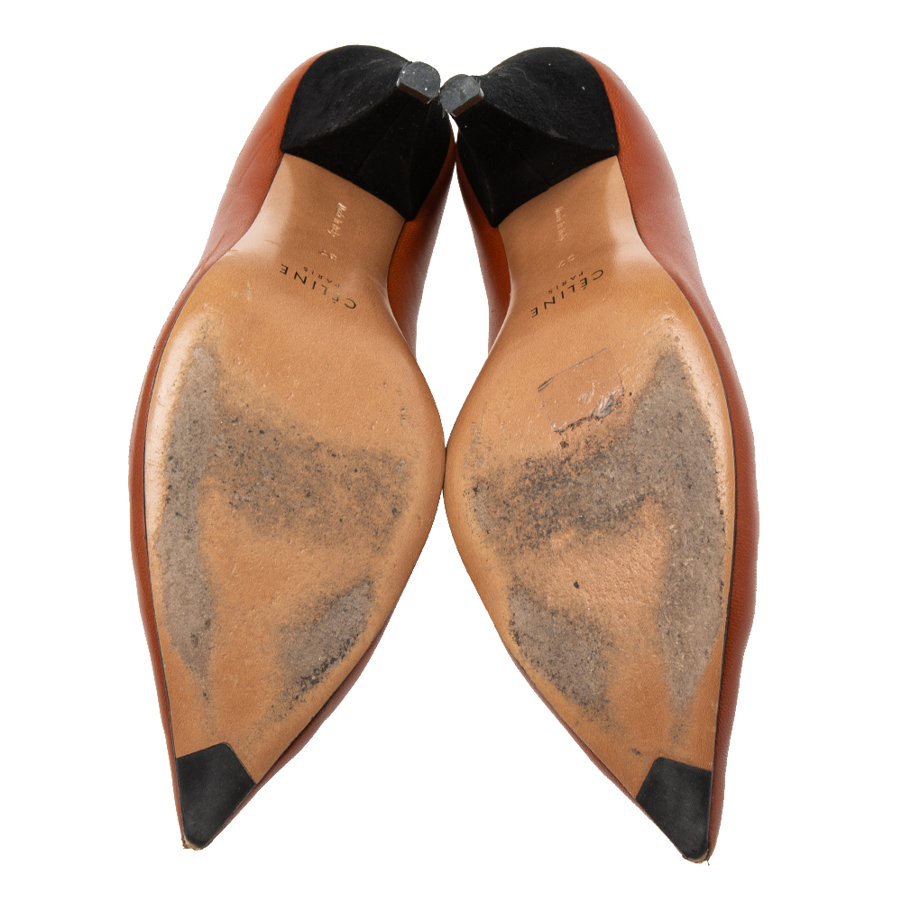 Celine Brown Leather V Neck Pointed Toe Pumps Size 37