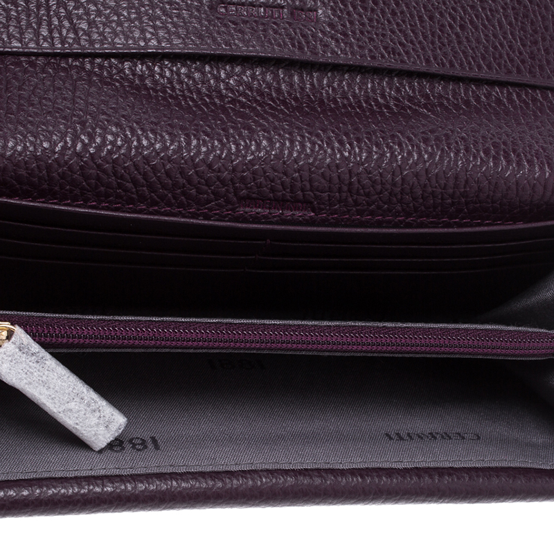 

Cerruti 1881 Purple Leather Cerrutis Flap Wallet