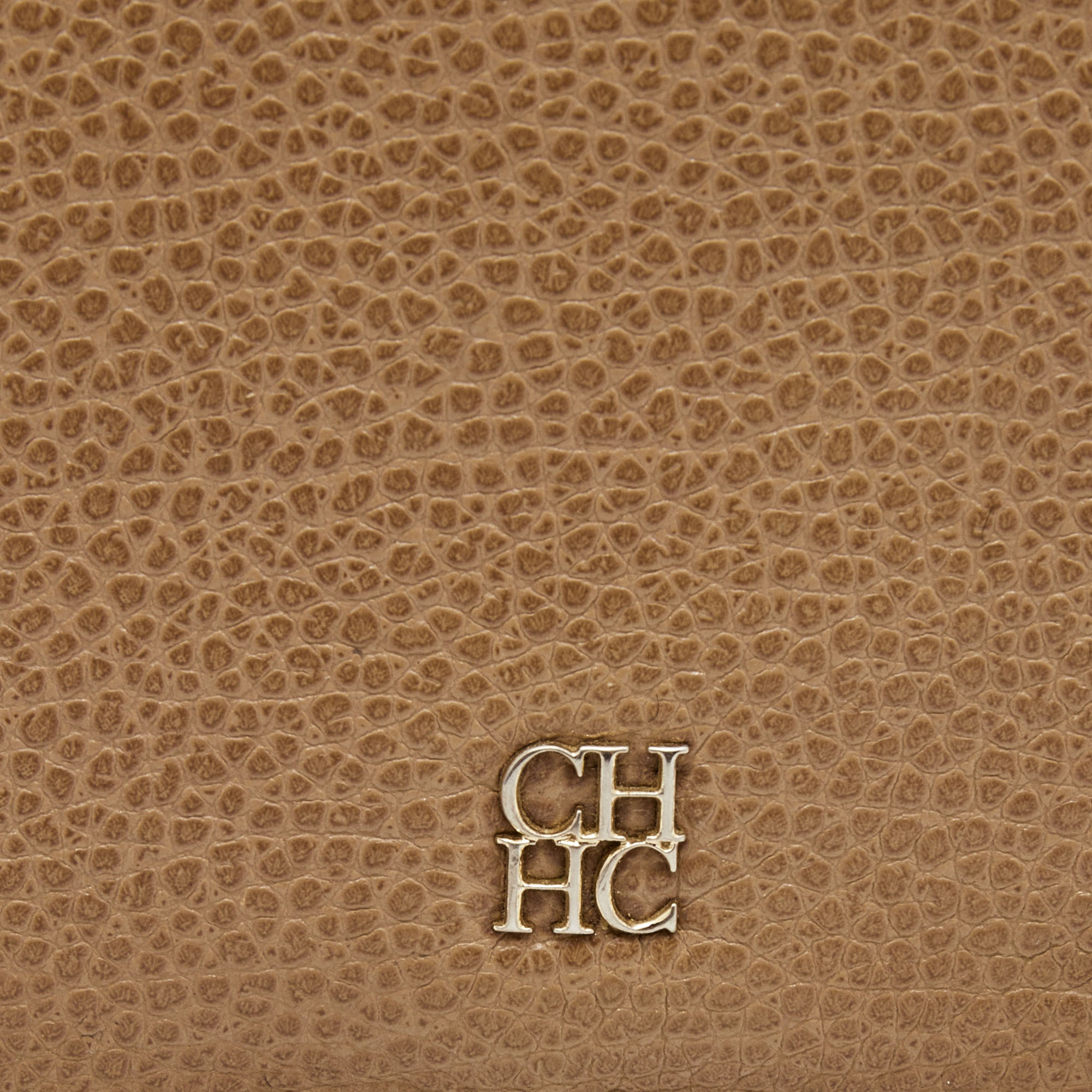 CH Carolina Herrera Beige Leather Flap Bifold Continental Wallet