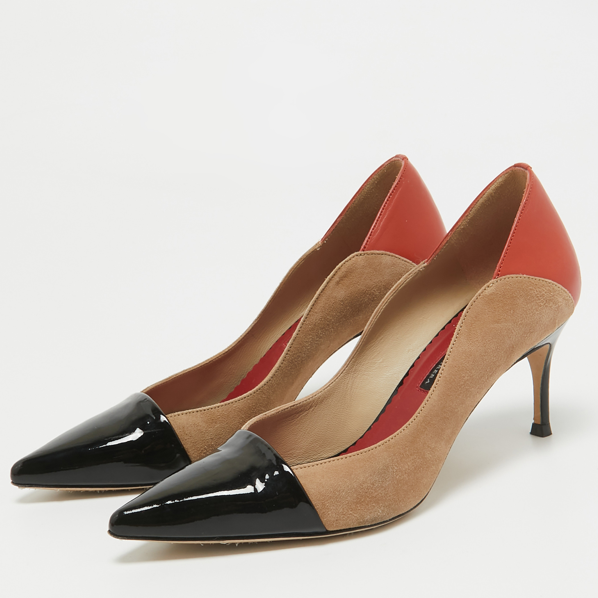 CH Carolina Herrera Tricolor Suede And Leather Pointed Toe Pumps Size 36