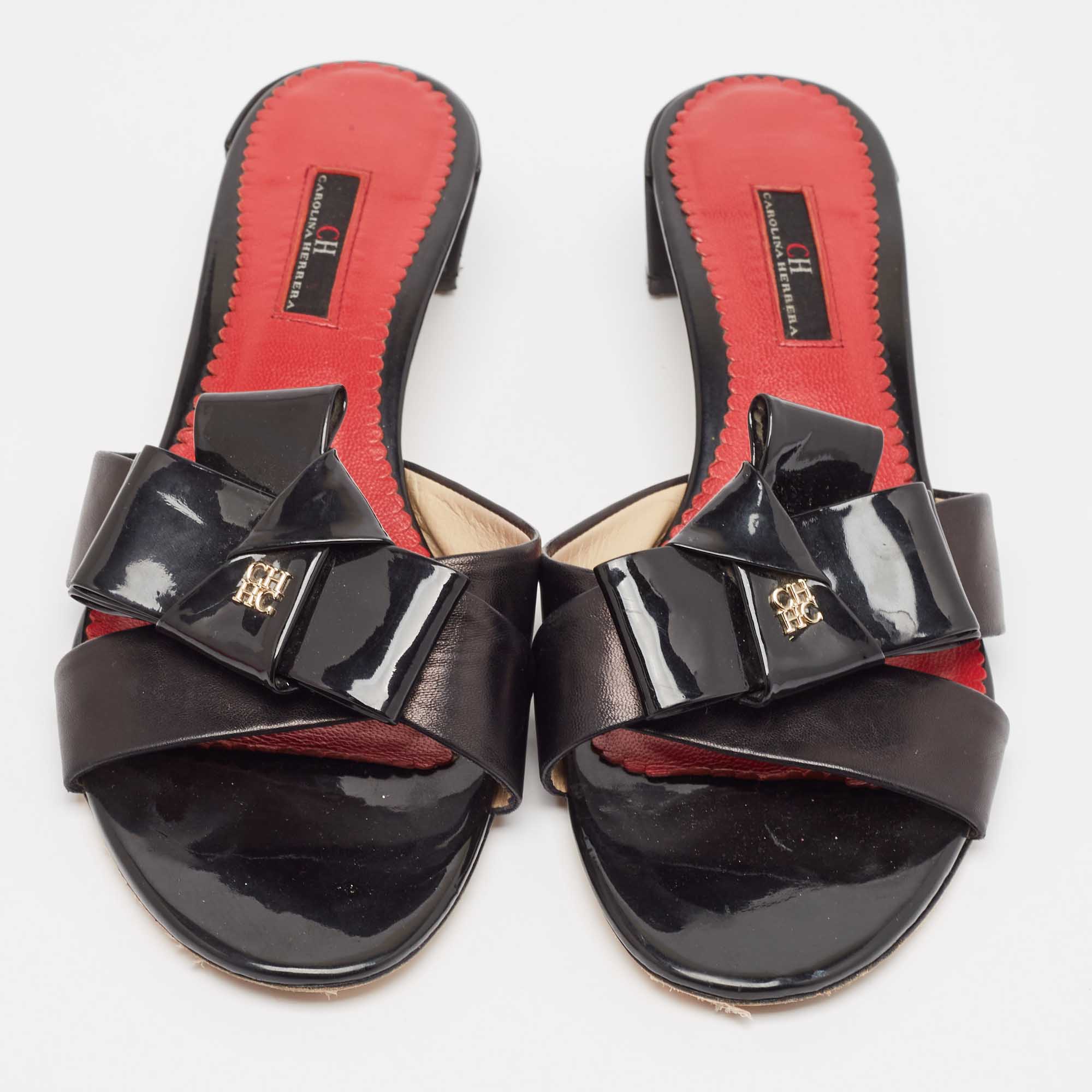 CH Carolina Herrera Black Leather Crisscross Slide Sandals Size 40