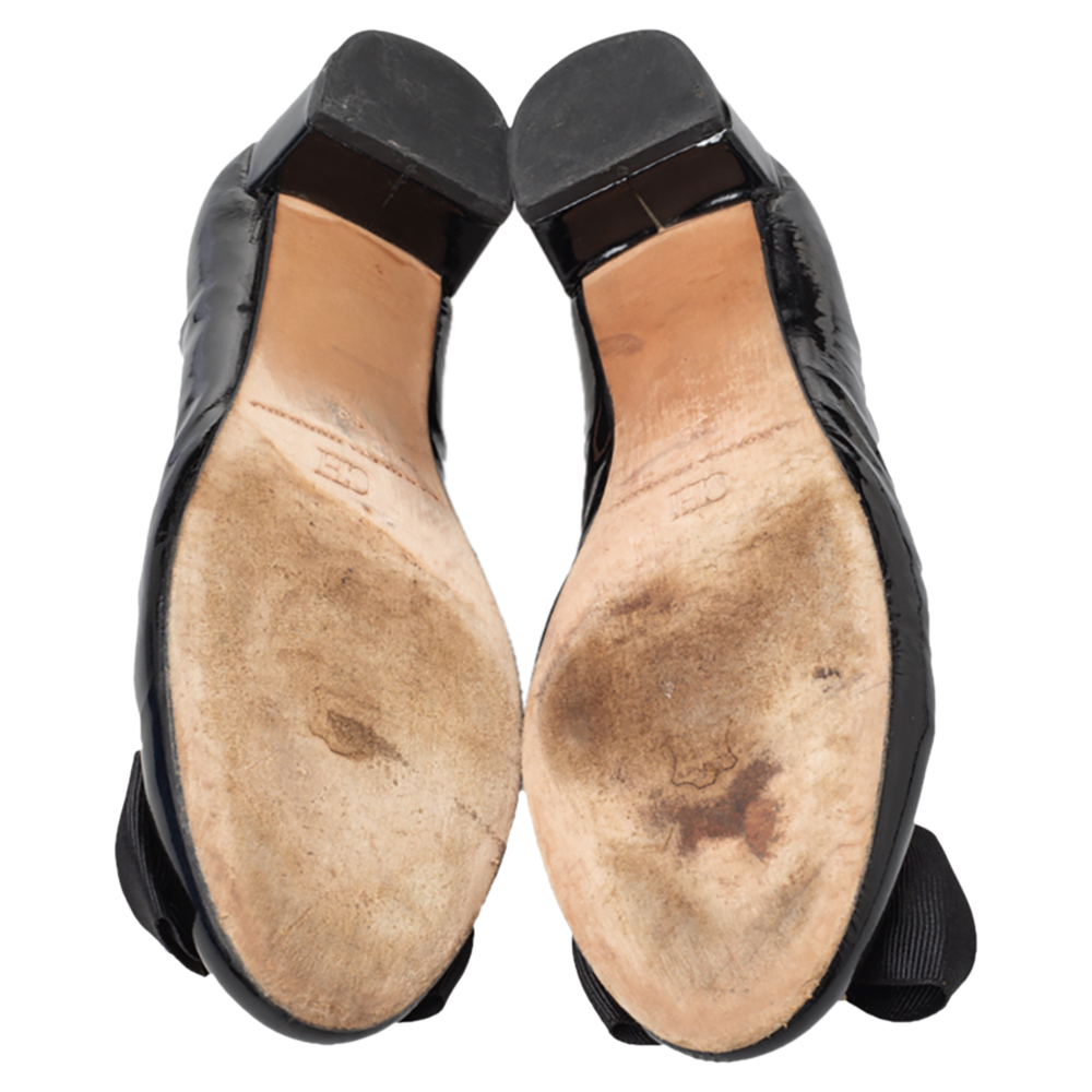 CH Carolina Herrera Black Patent Leather Bow Block Heel Pumps Size 39